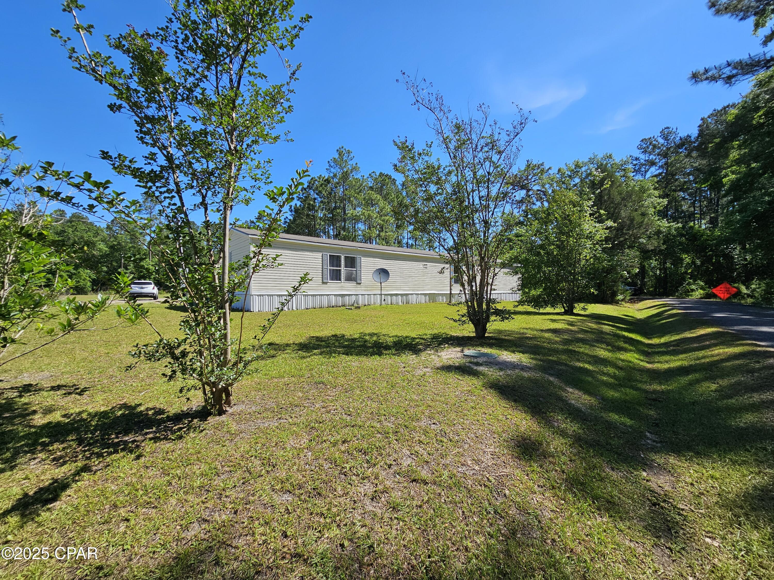 18089 NE Arnold Kelly Road, Hosford, Florida image 5