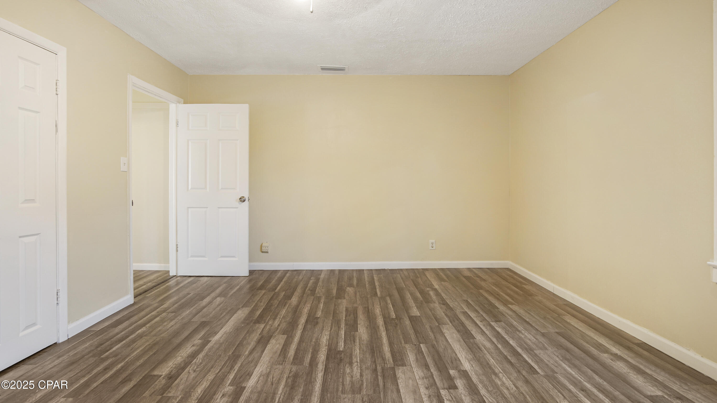 4949 E 2nd Street, Panama City, Florida image 19