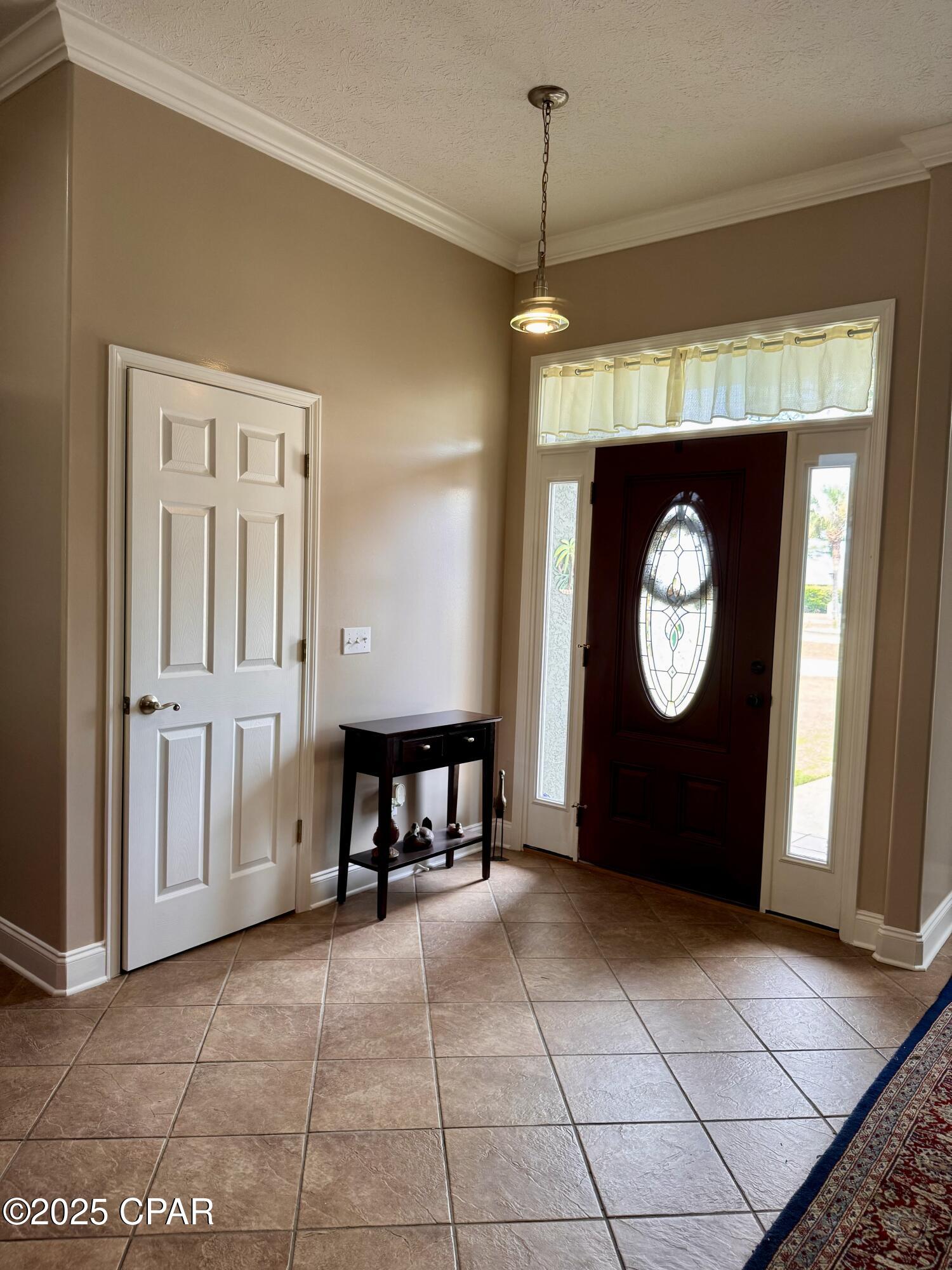 Image 2 For 415 Deep Forest Lane
