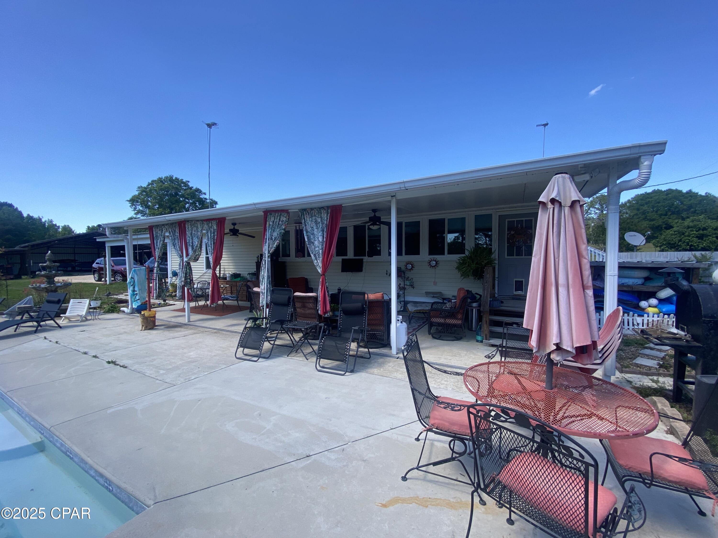 3586 Bush Road, Graceville, Florida image 22