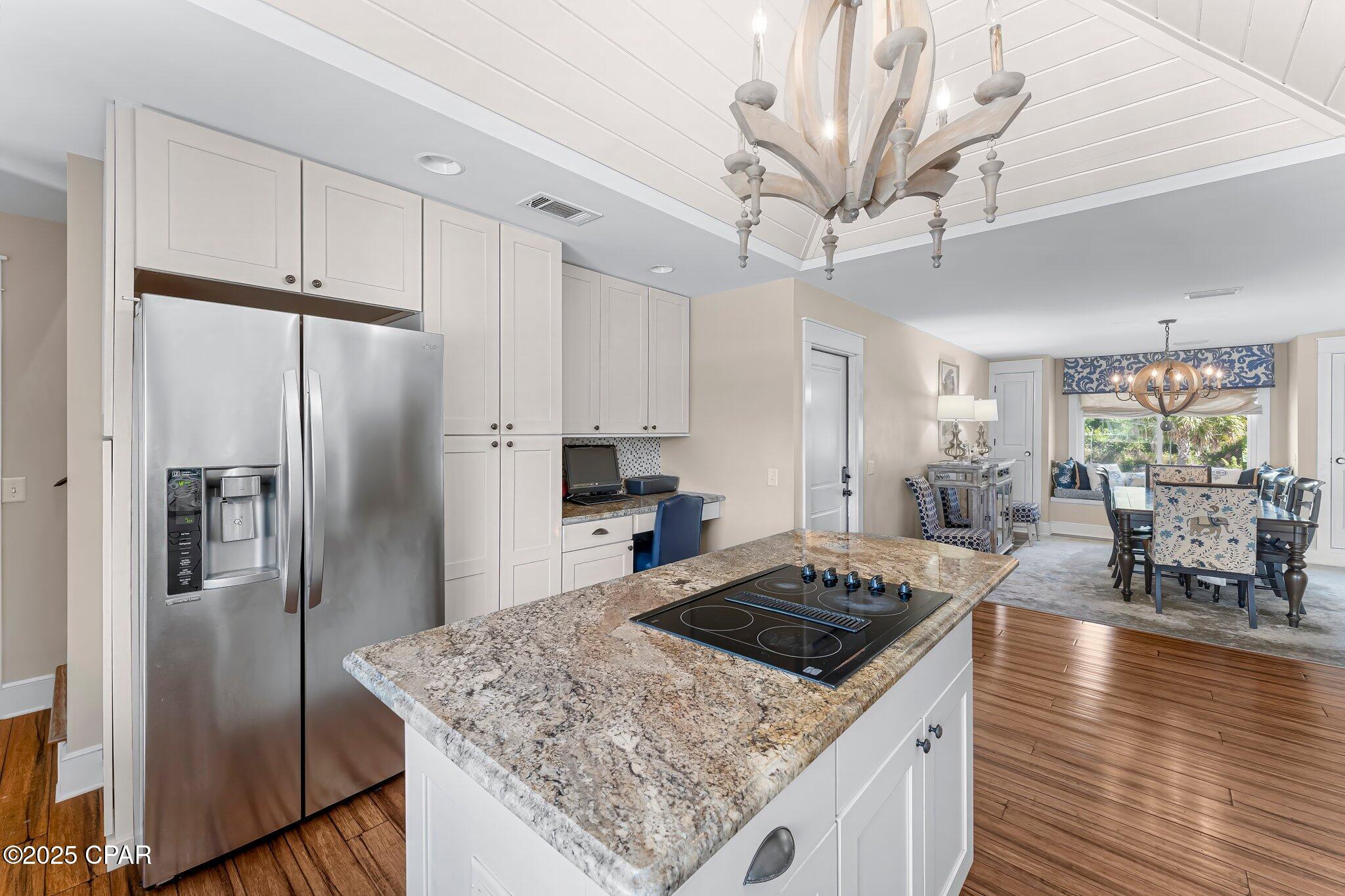 Listing photo id 8 for 523 Wahoo Road