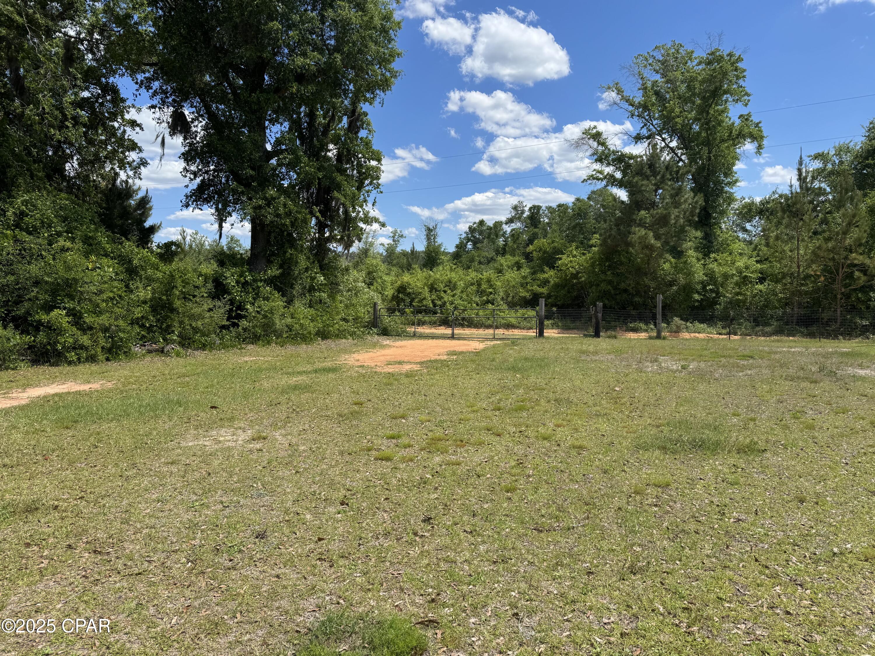 3040 Wyatt Drive, Chipley, Florida image 13