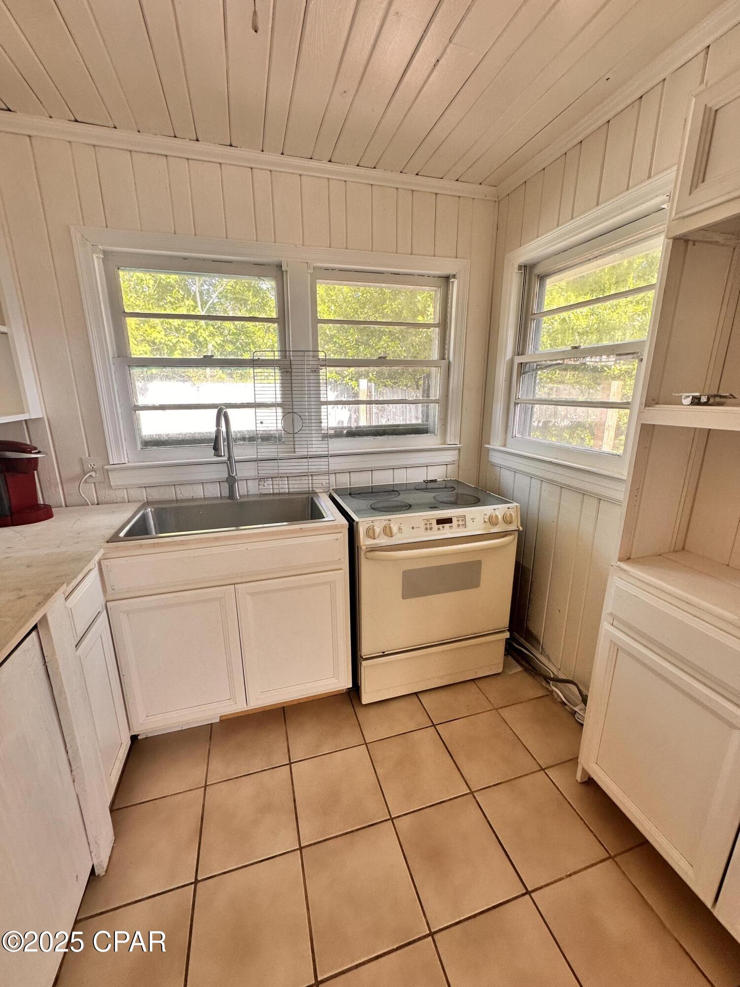 17109 Hernando Avenue, Panama City Beach, Florida image 13