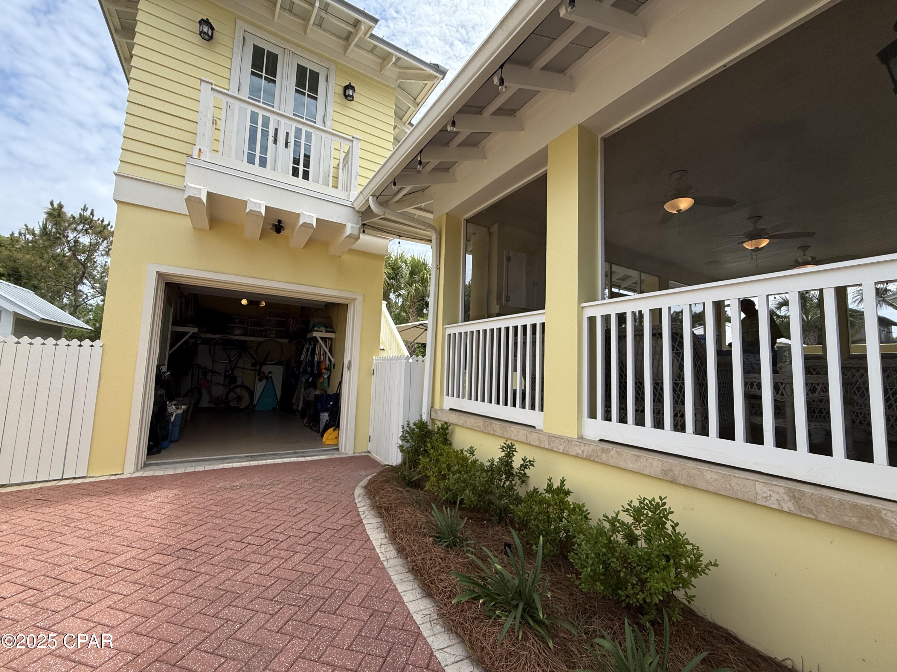 Image 36 For 285 Beachside Drive