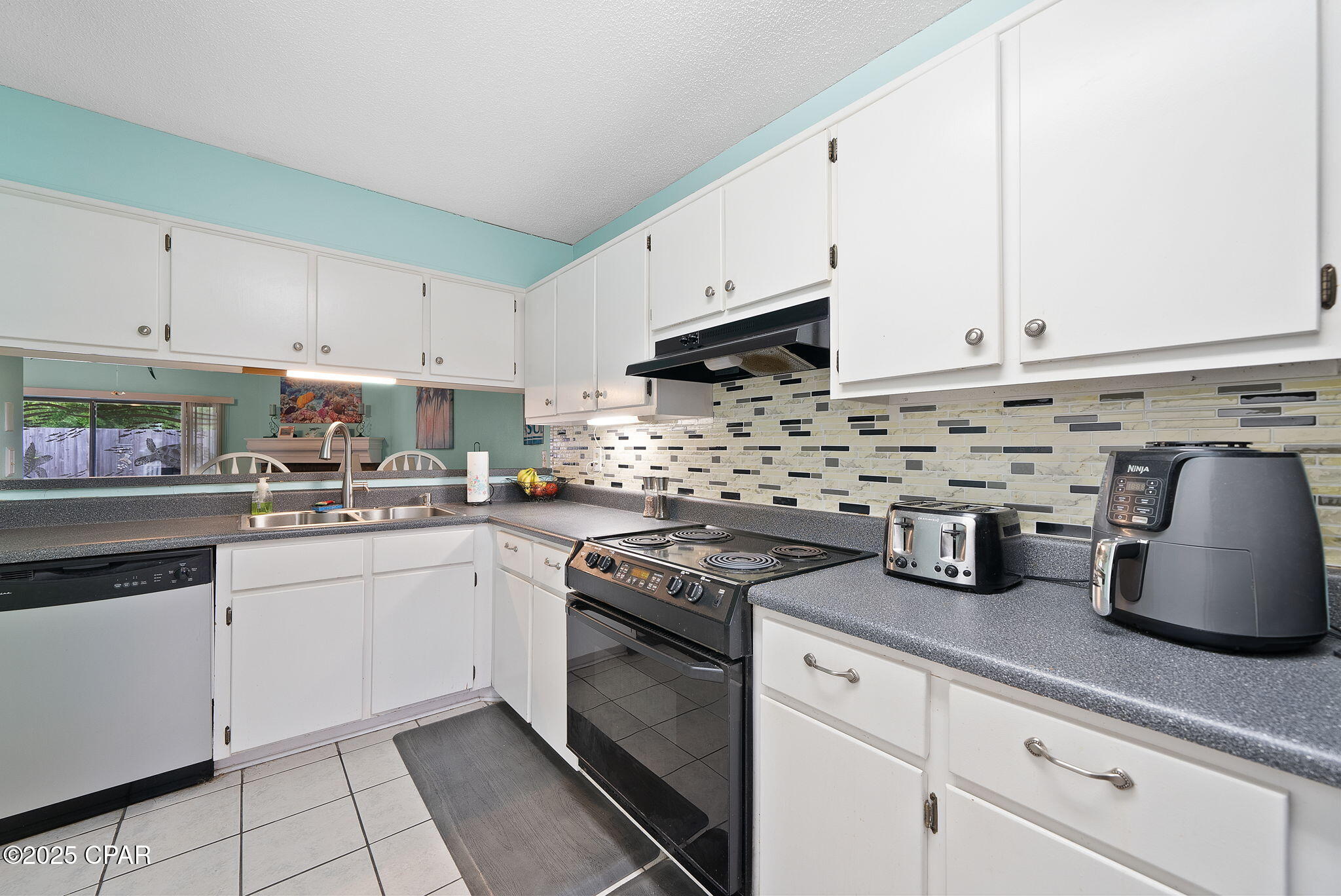 8522 N N Lagoon Drive, Panama City Beach, Florida image 16