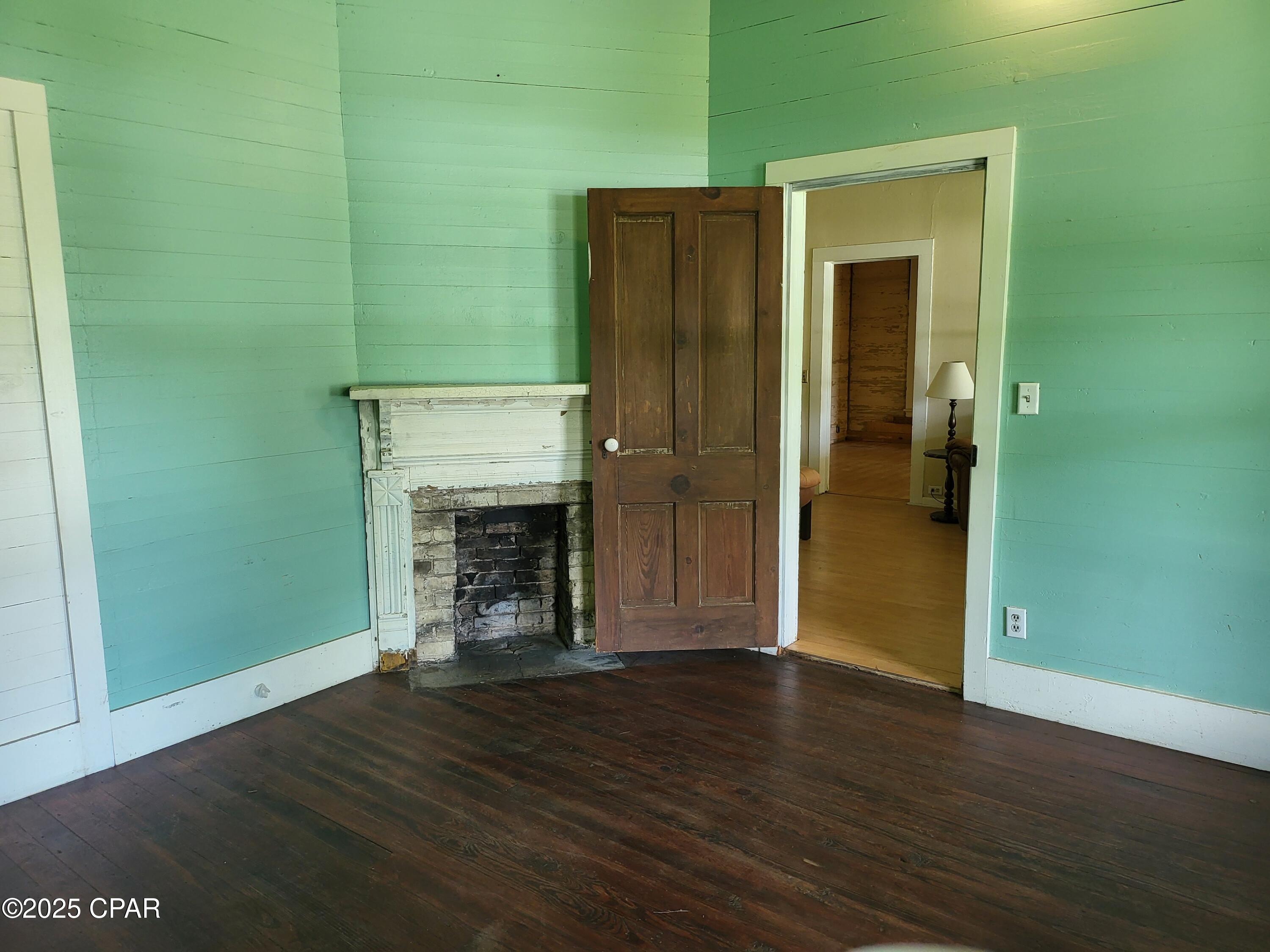 880 Main Street, Chipley, Florida image 7