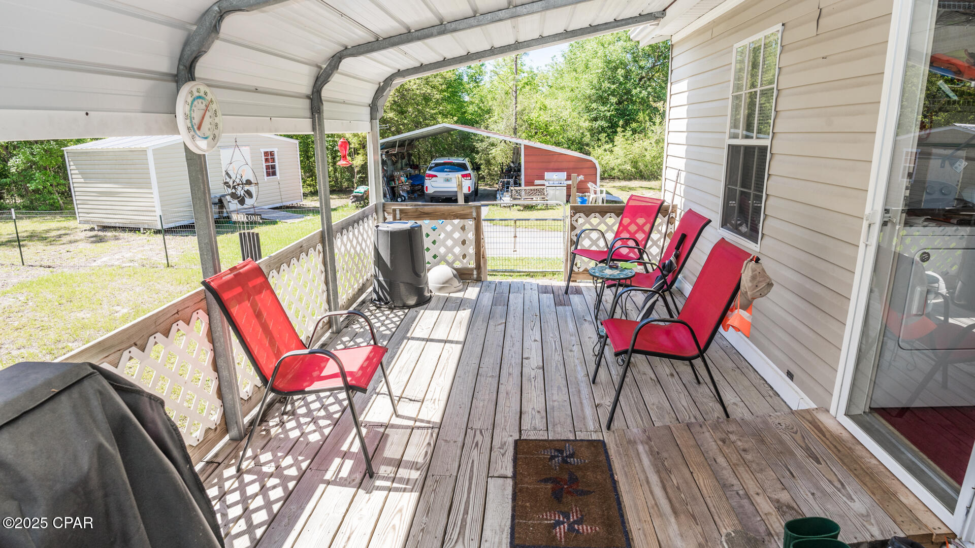 24105 NW L K Lona Drive, Fountain, Florida image 17