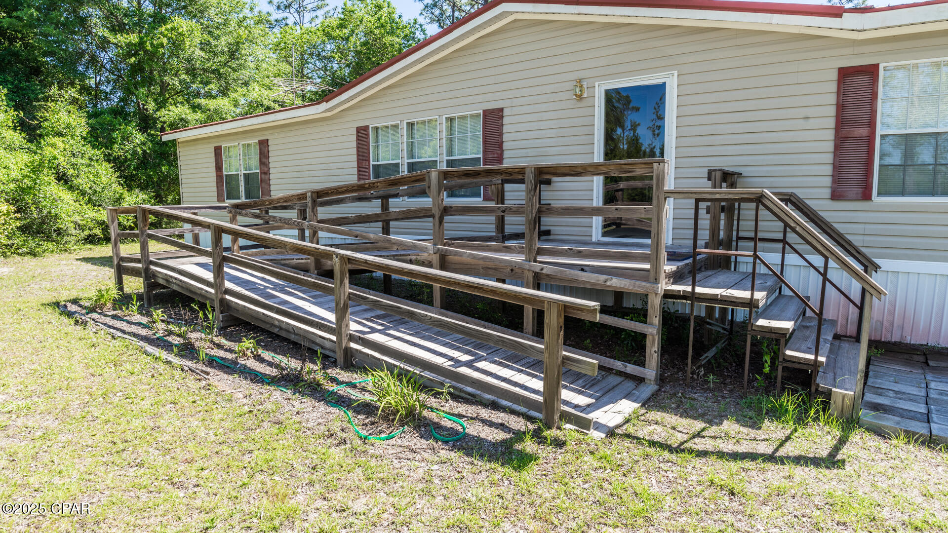 24105 NW L K Lona Drive, Fountain, Florida image 42