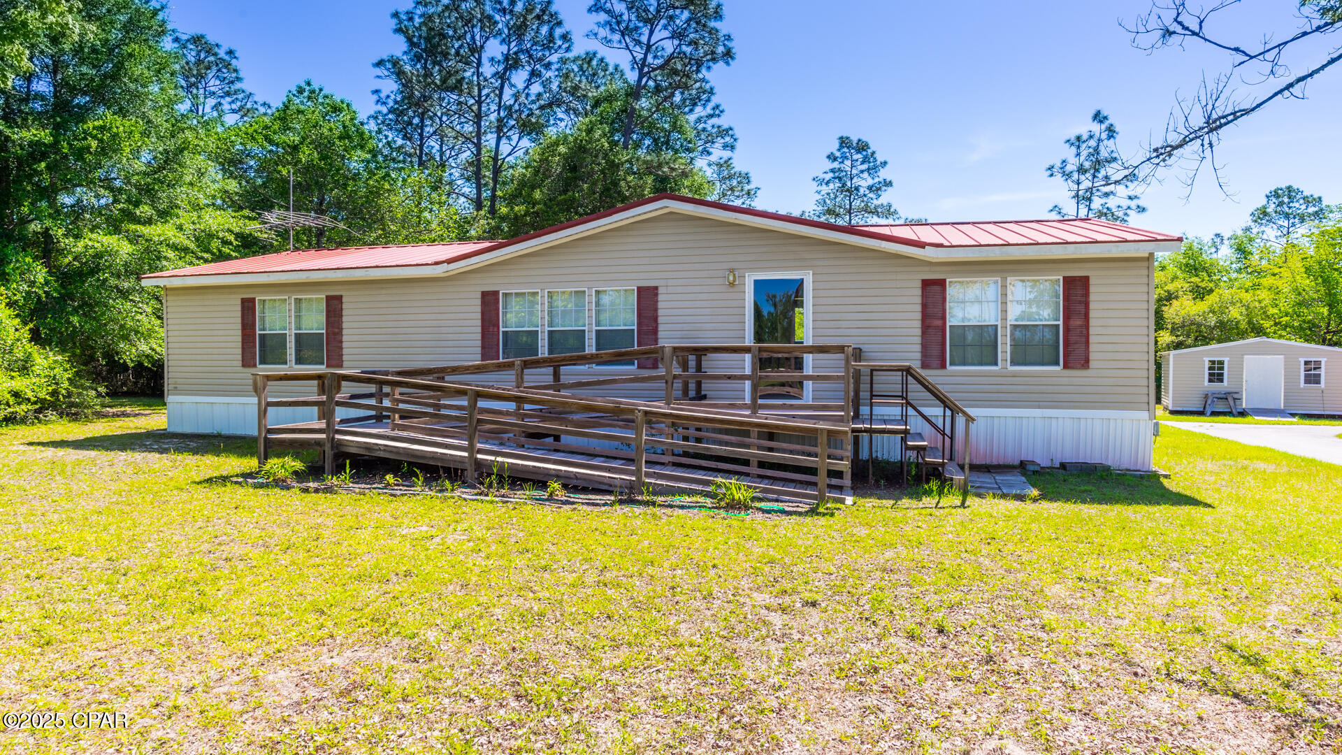 24105 NW L K Lona Drive, Fountain, Florida image 43