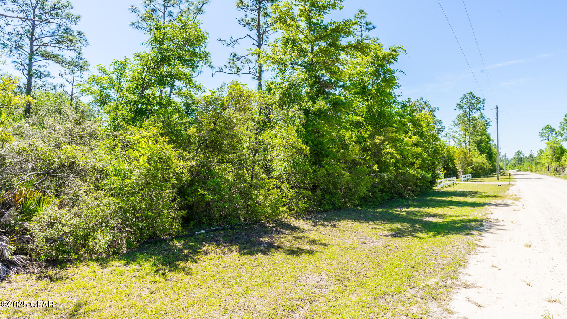 24105 NW L K Lona Drive, Fountain, Florida image 44