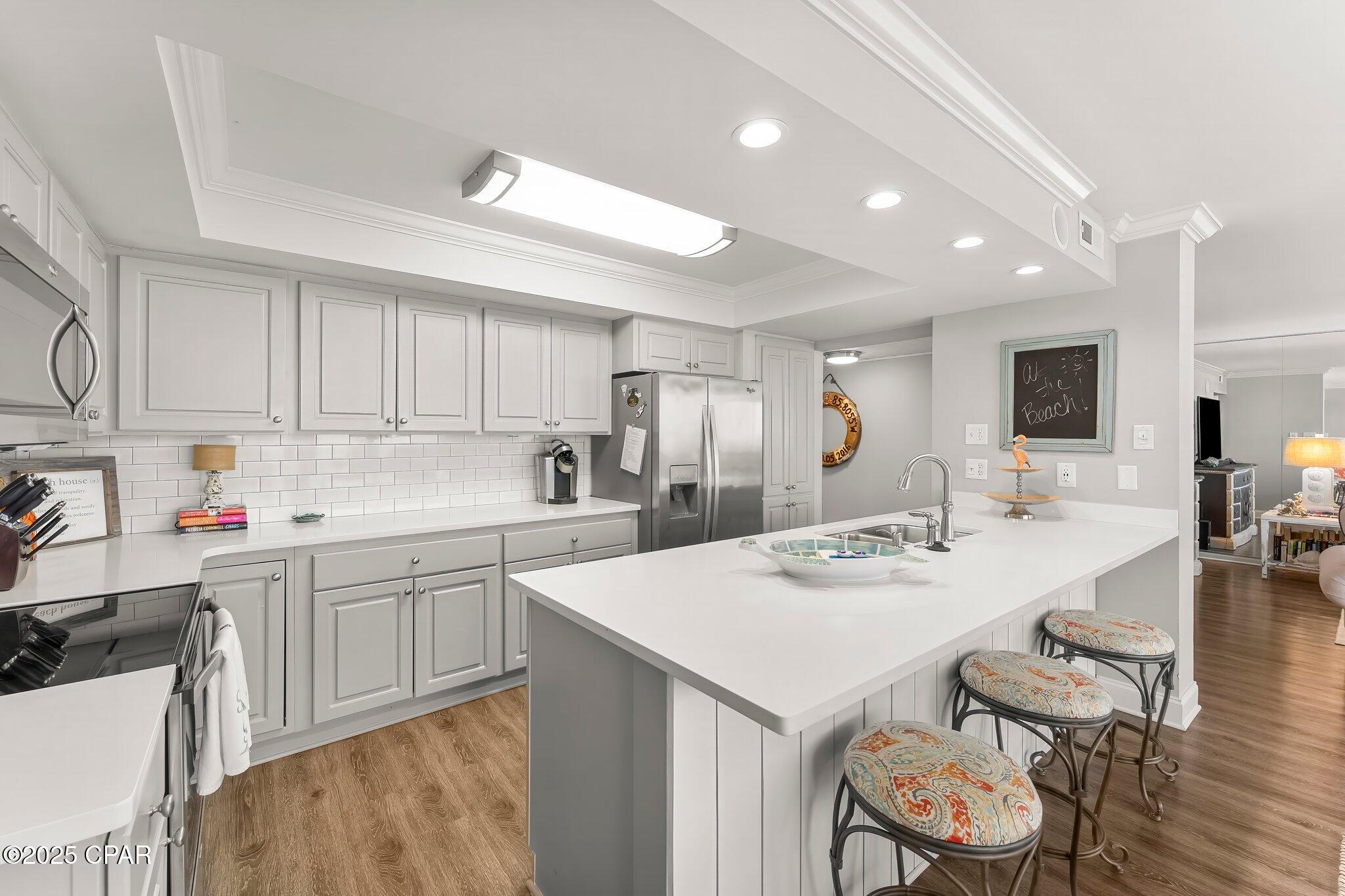 Image 6 For 6905 Thomas Drive 807