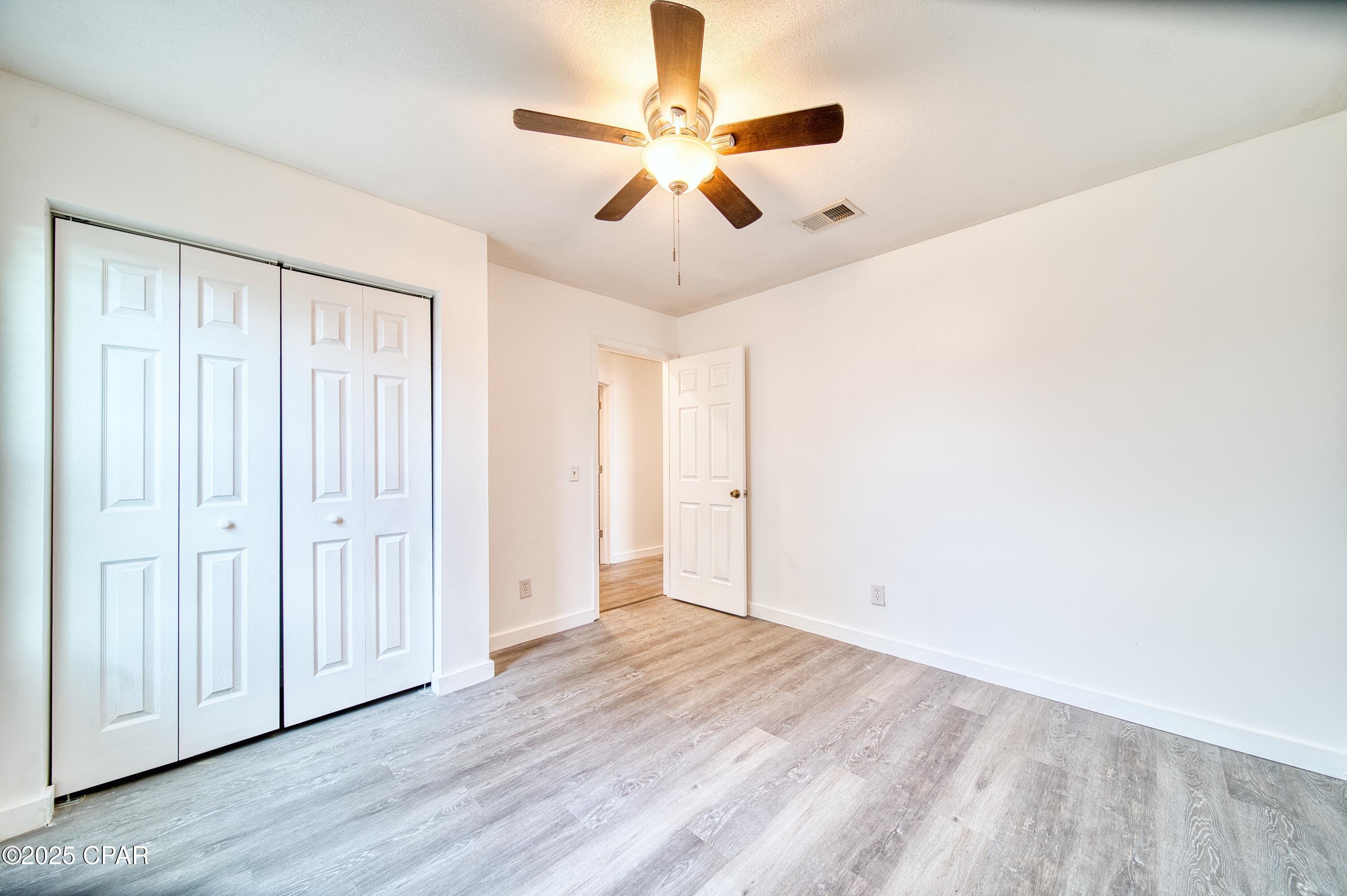 Image 17 For 2722 Oak Hammock Avenue