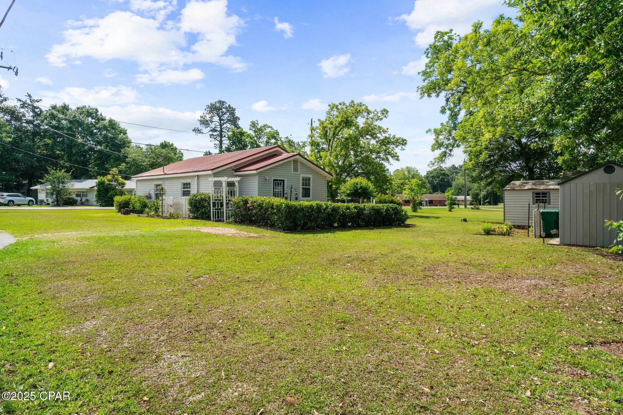 5397 College Drive, Graceville, Florida image 5