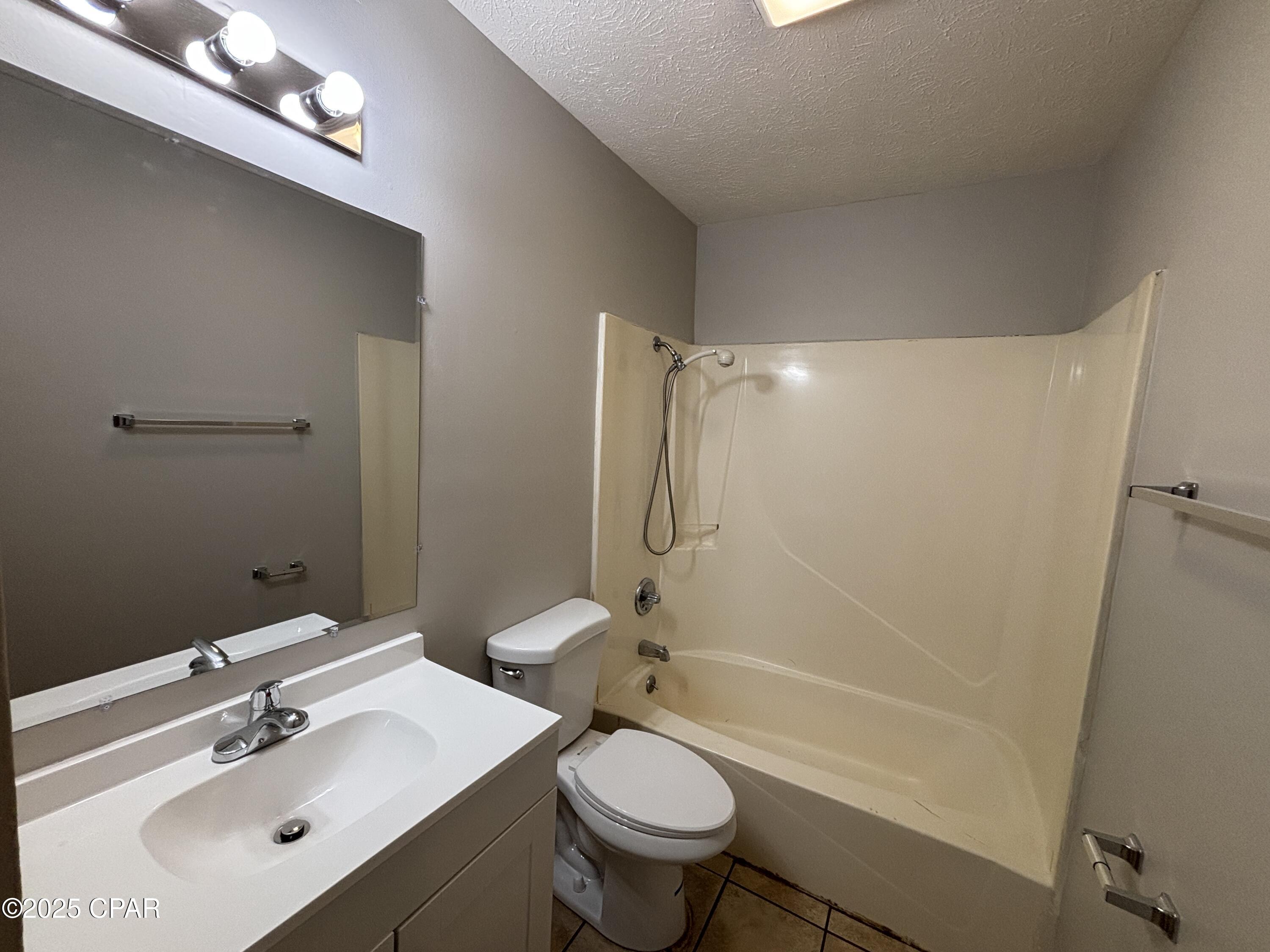 Image 8 For 2407 10th Street C