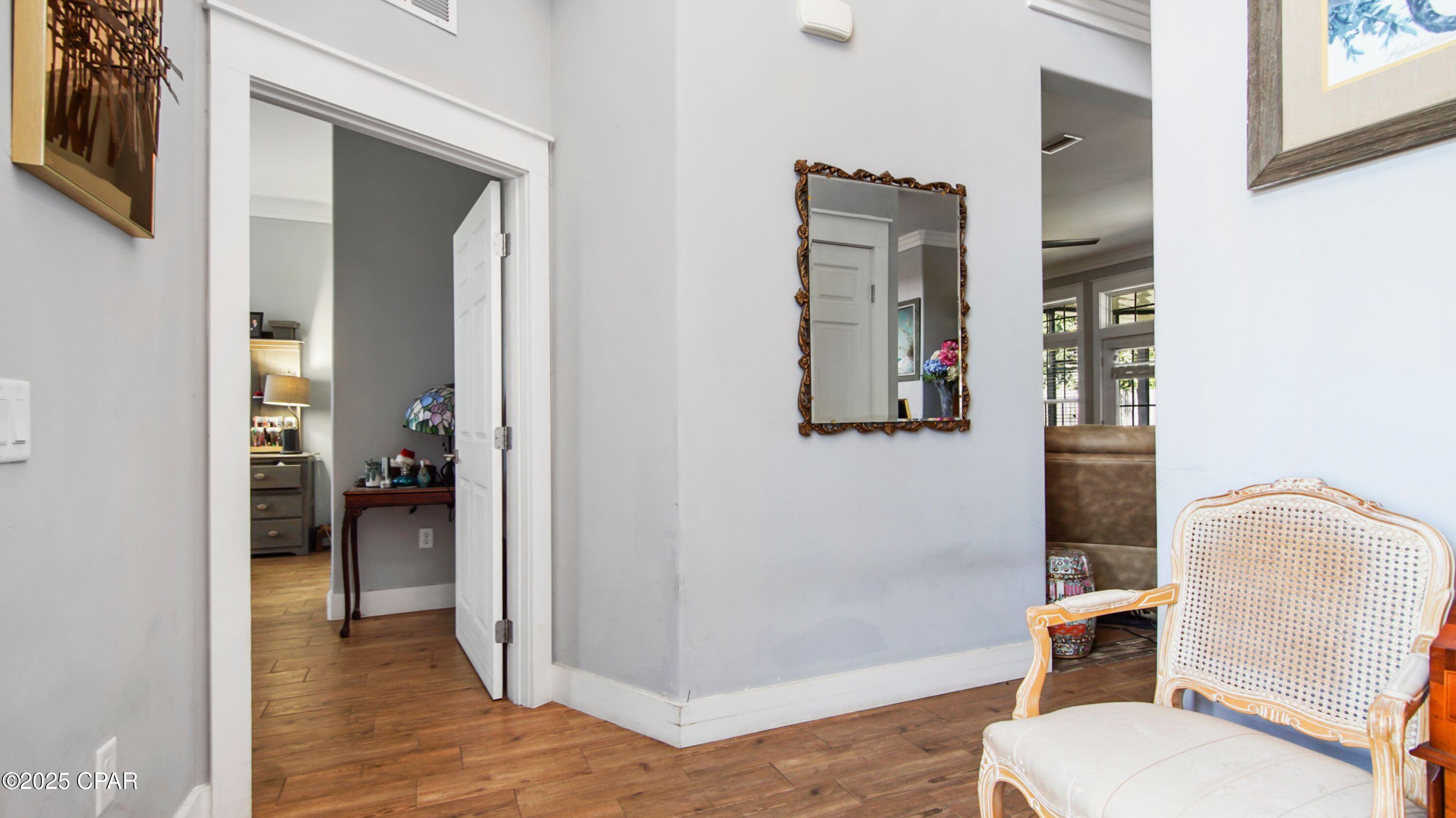 Image 8 For 2706 Woodmere Drive