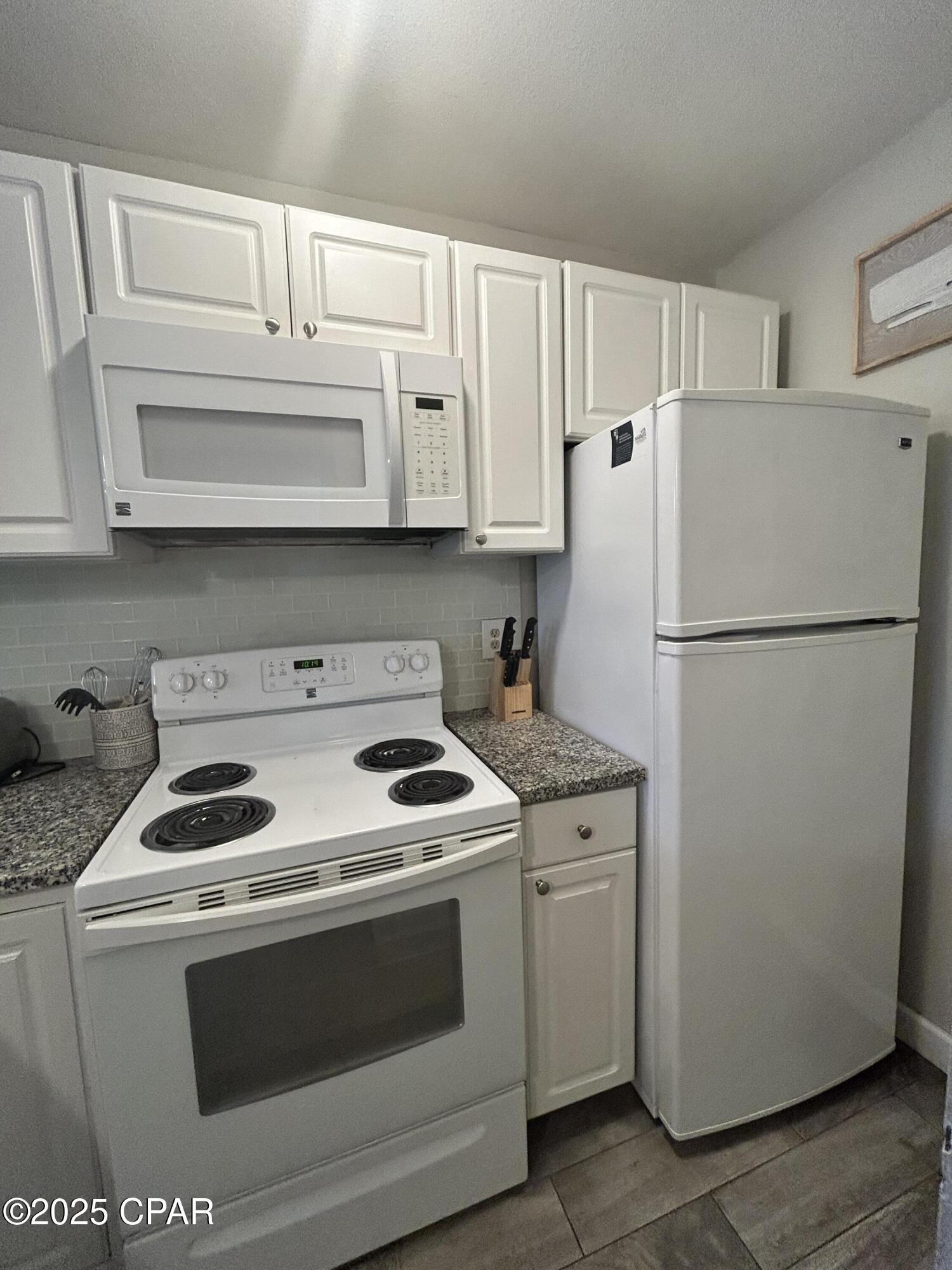 8730 Thomas Drive #102, Panama City, Florida image 12