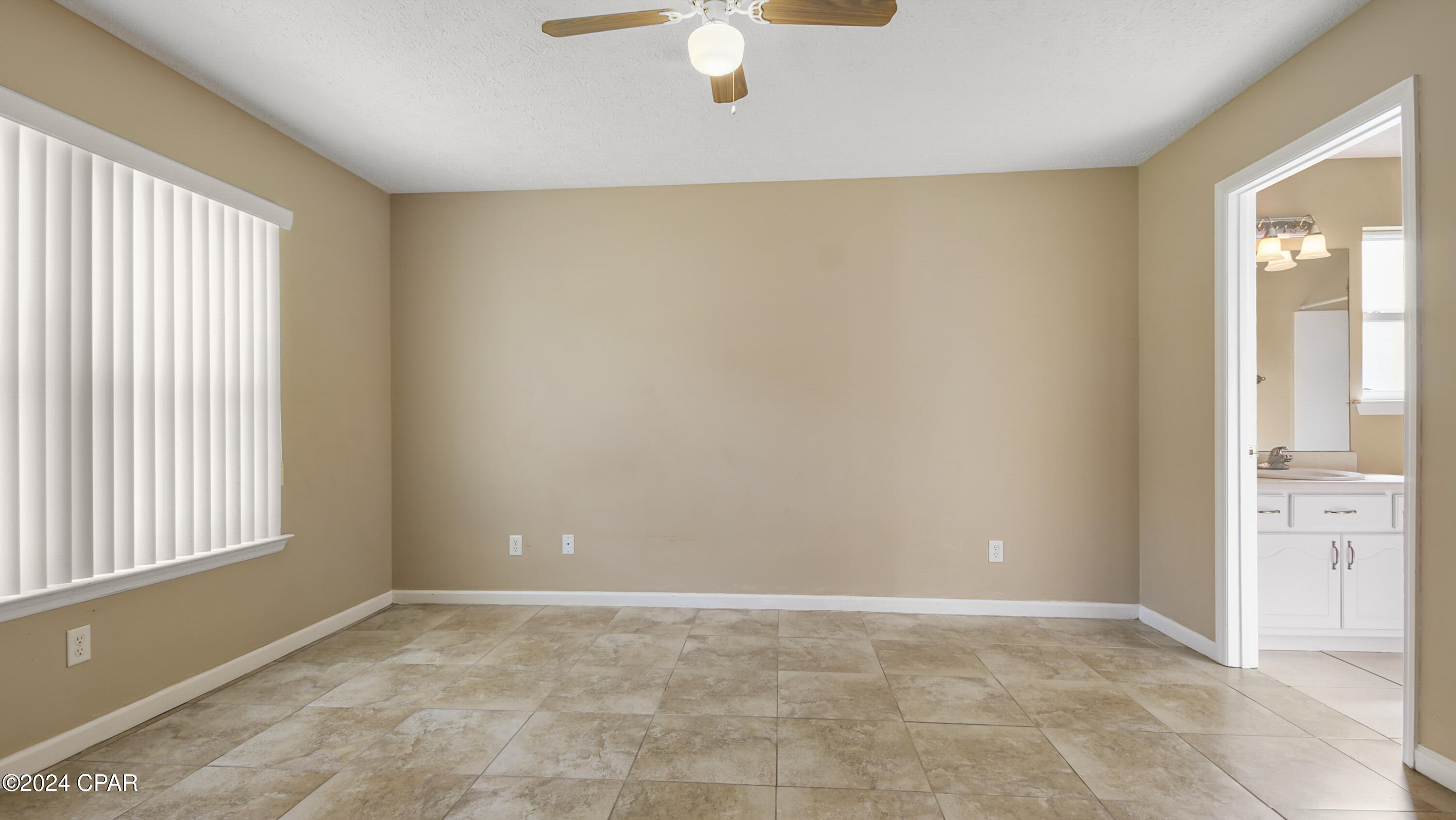 Image 11 For 8410 Lagoon Drive
