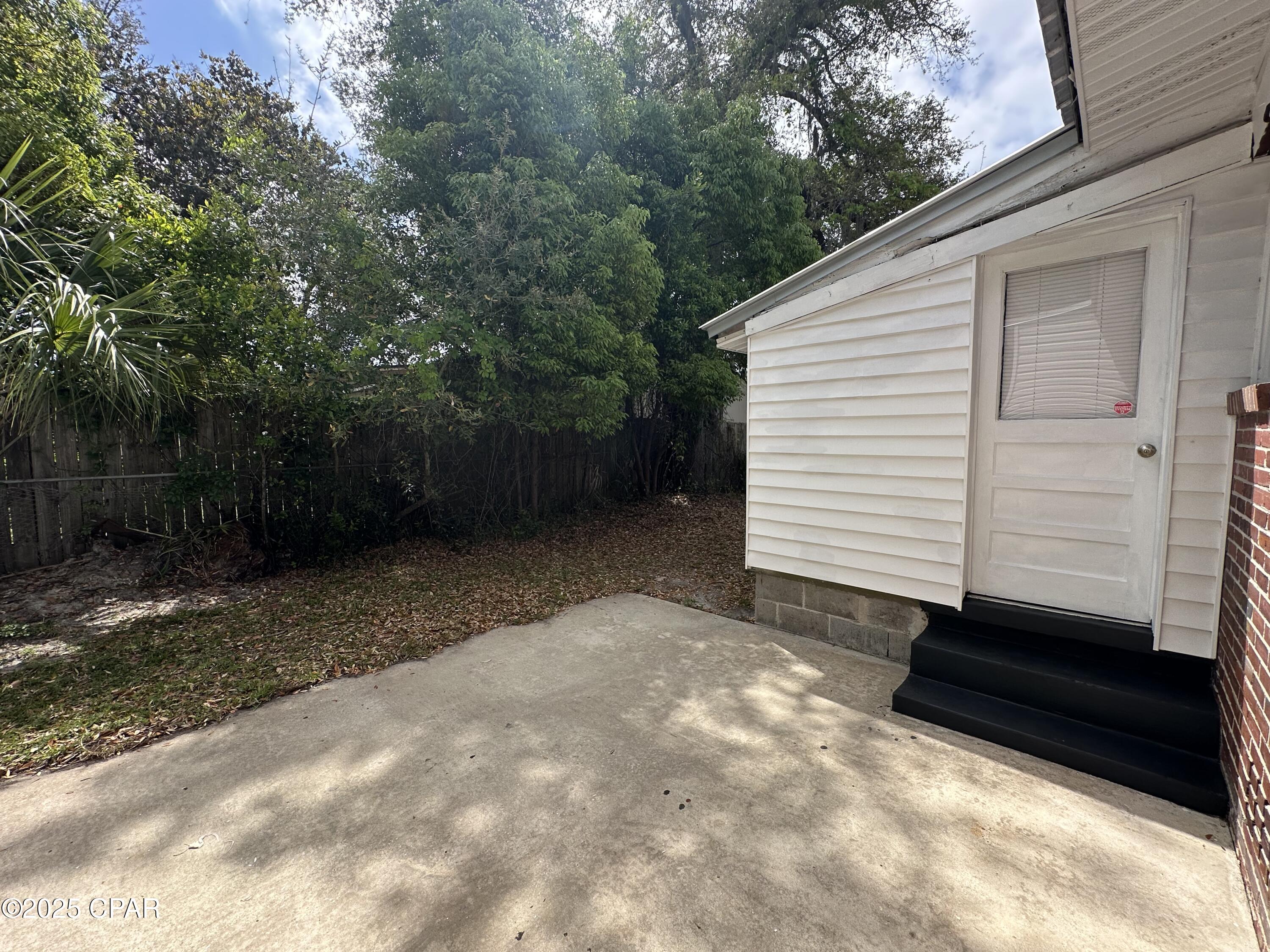 102 N Cove Avenue, Panama City, Florida image 17