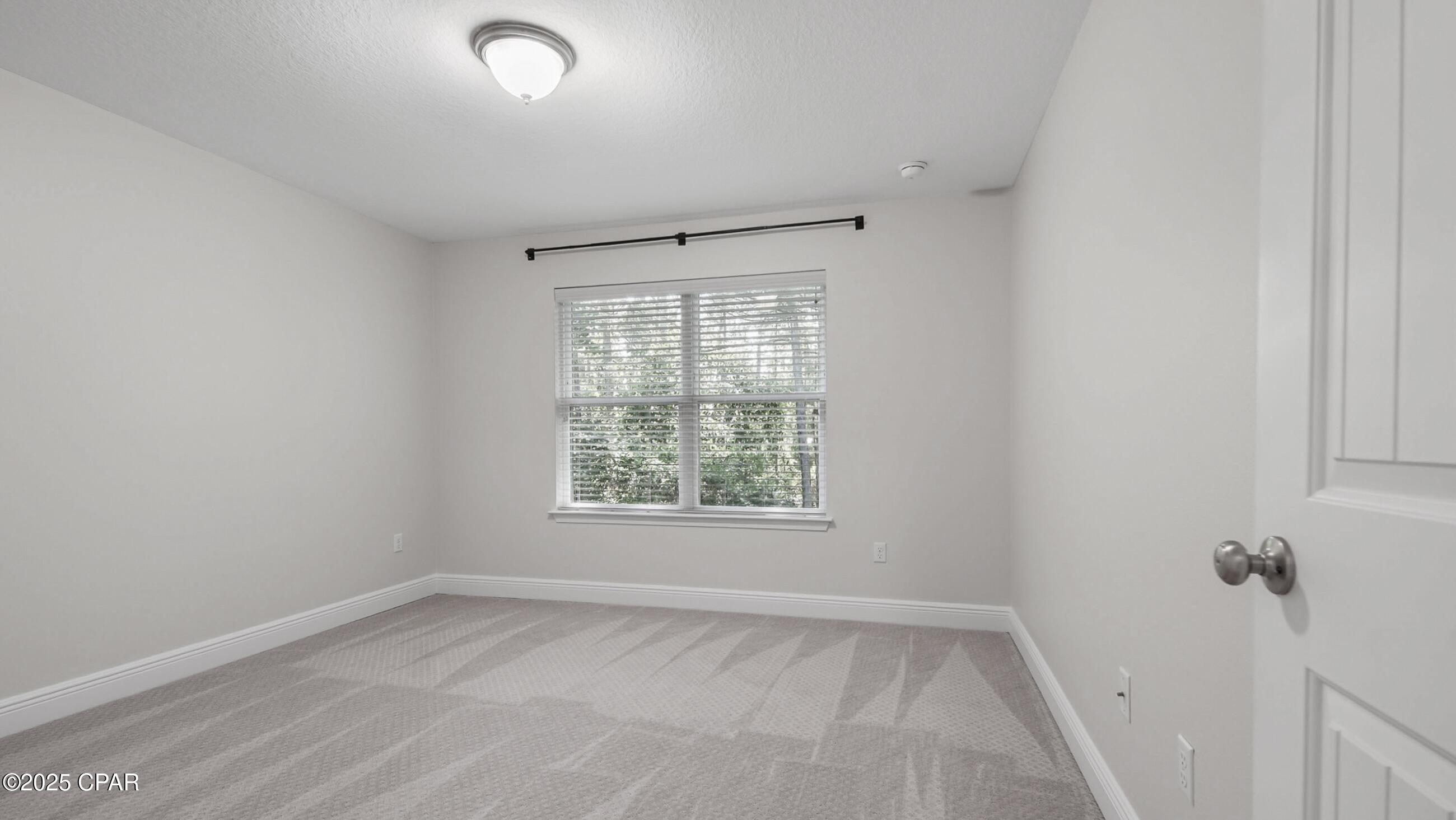 Image 40 For 76 Mosaic Oaks Circle
