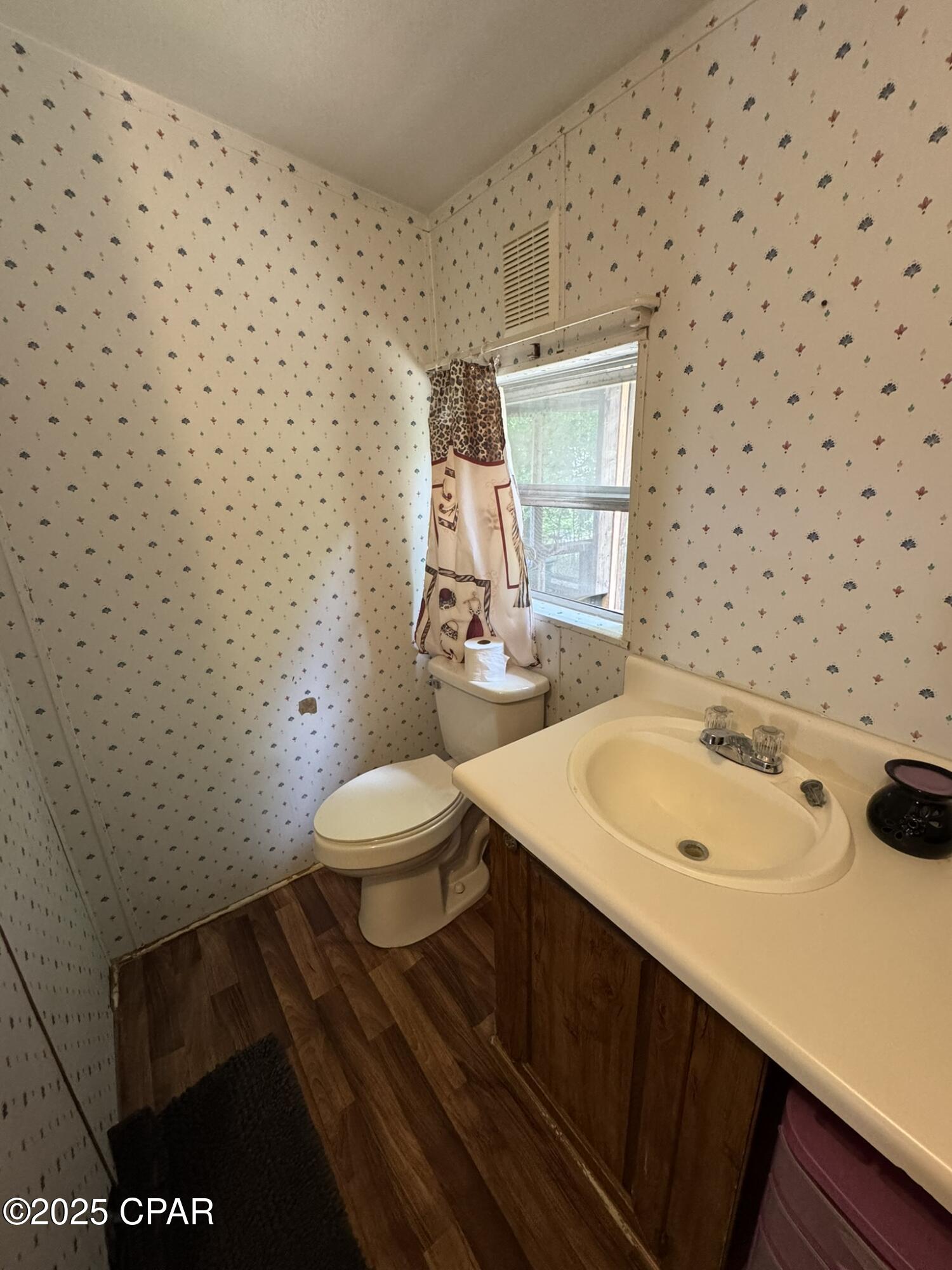 2018 Wilson Avenue, Grand Ridge, Florida image 36