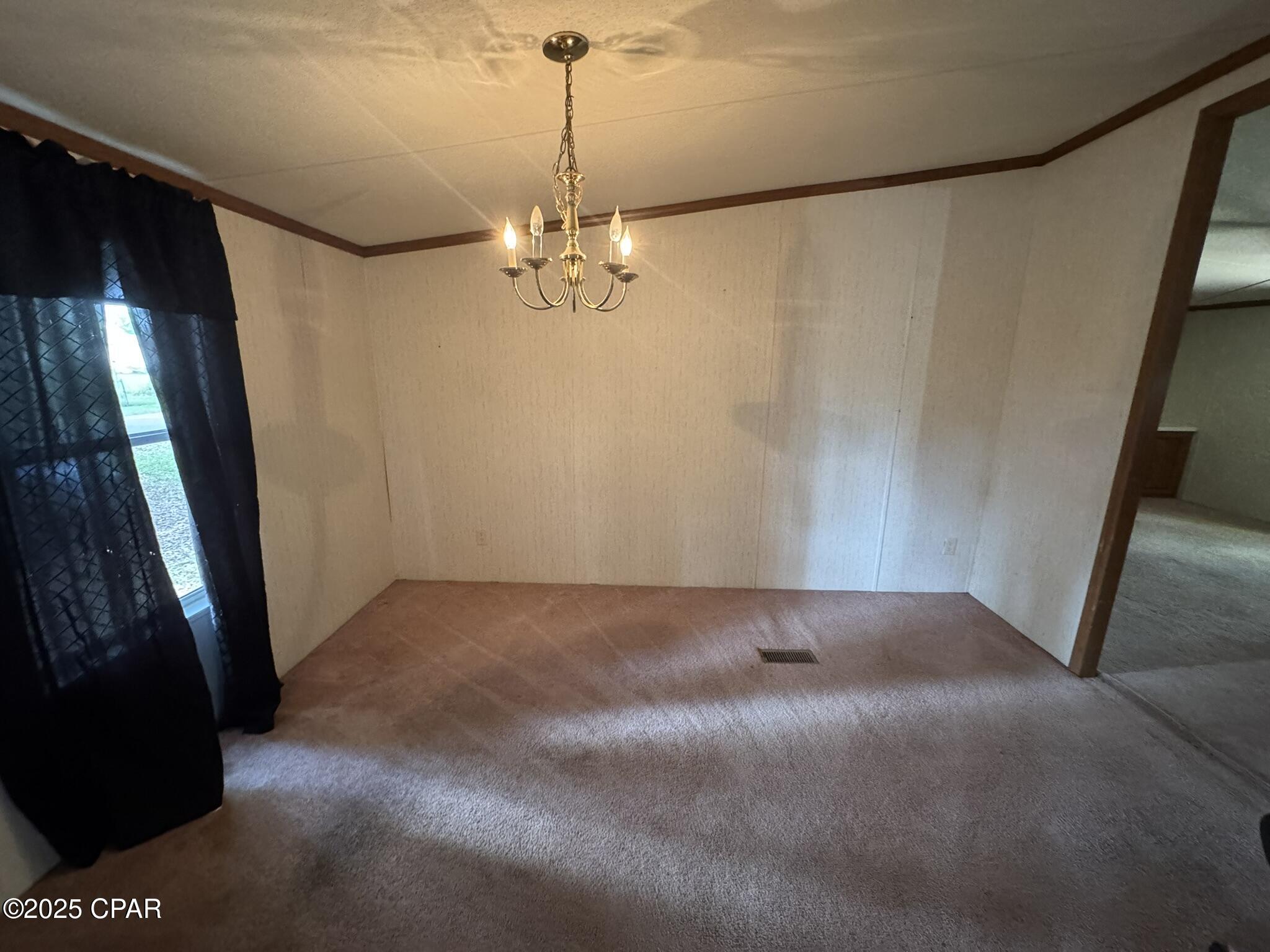 2018 Wilson Avenue, Grand Ridge, Florida image 6