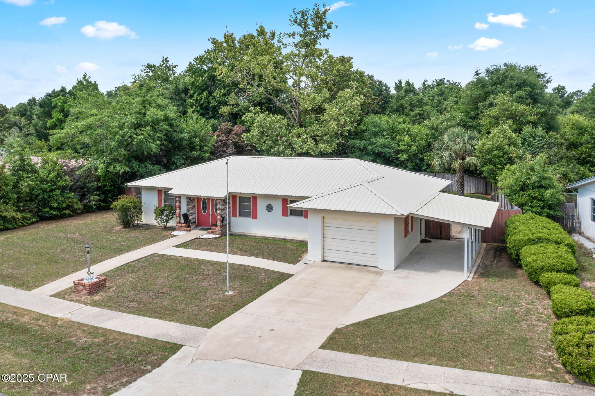 4458 Hancock Court, Chipley, Florida image 2