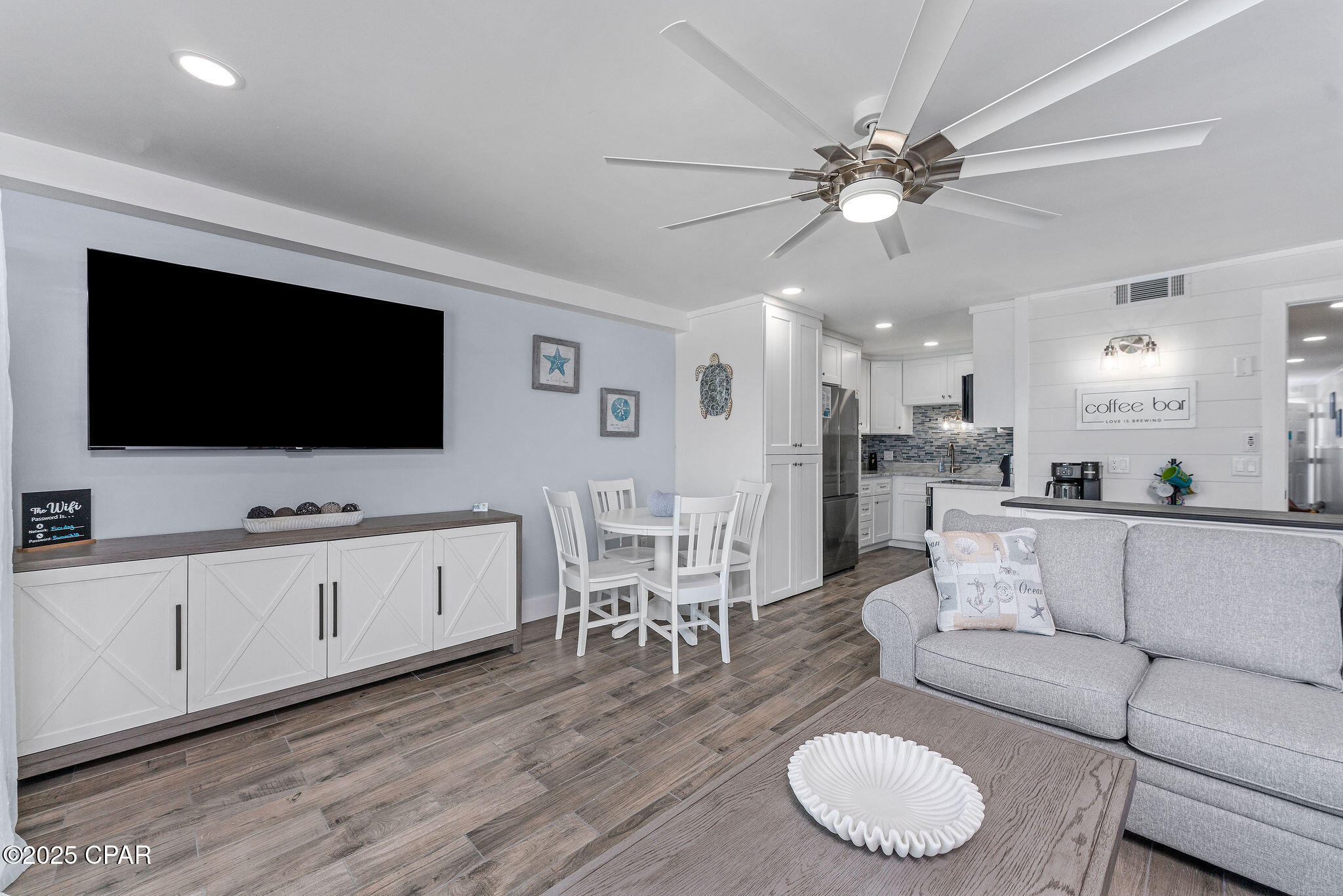8743 Thomas Drive #1110, Panama City, Florida image 5