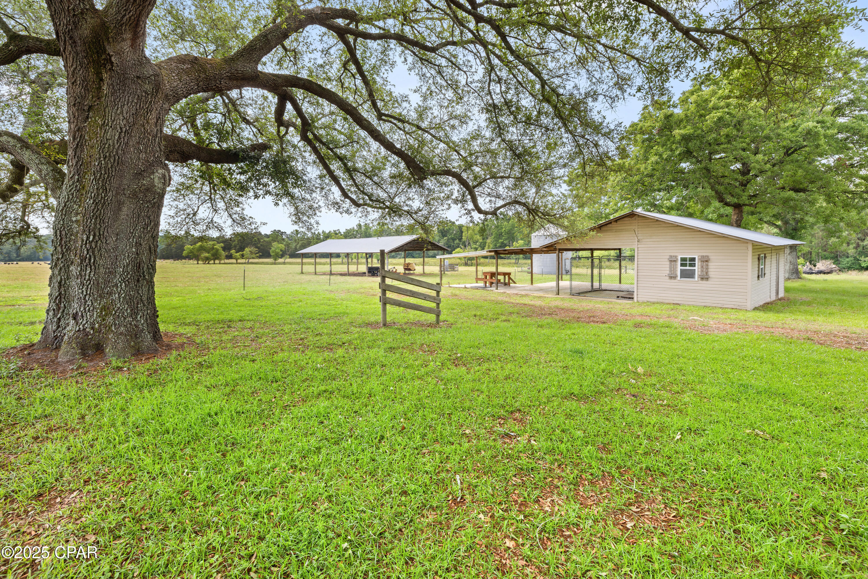 1141 Grover Lewis Road, Bonifay, Florida image 23