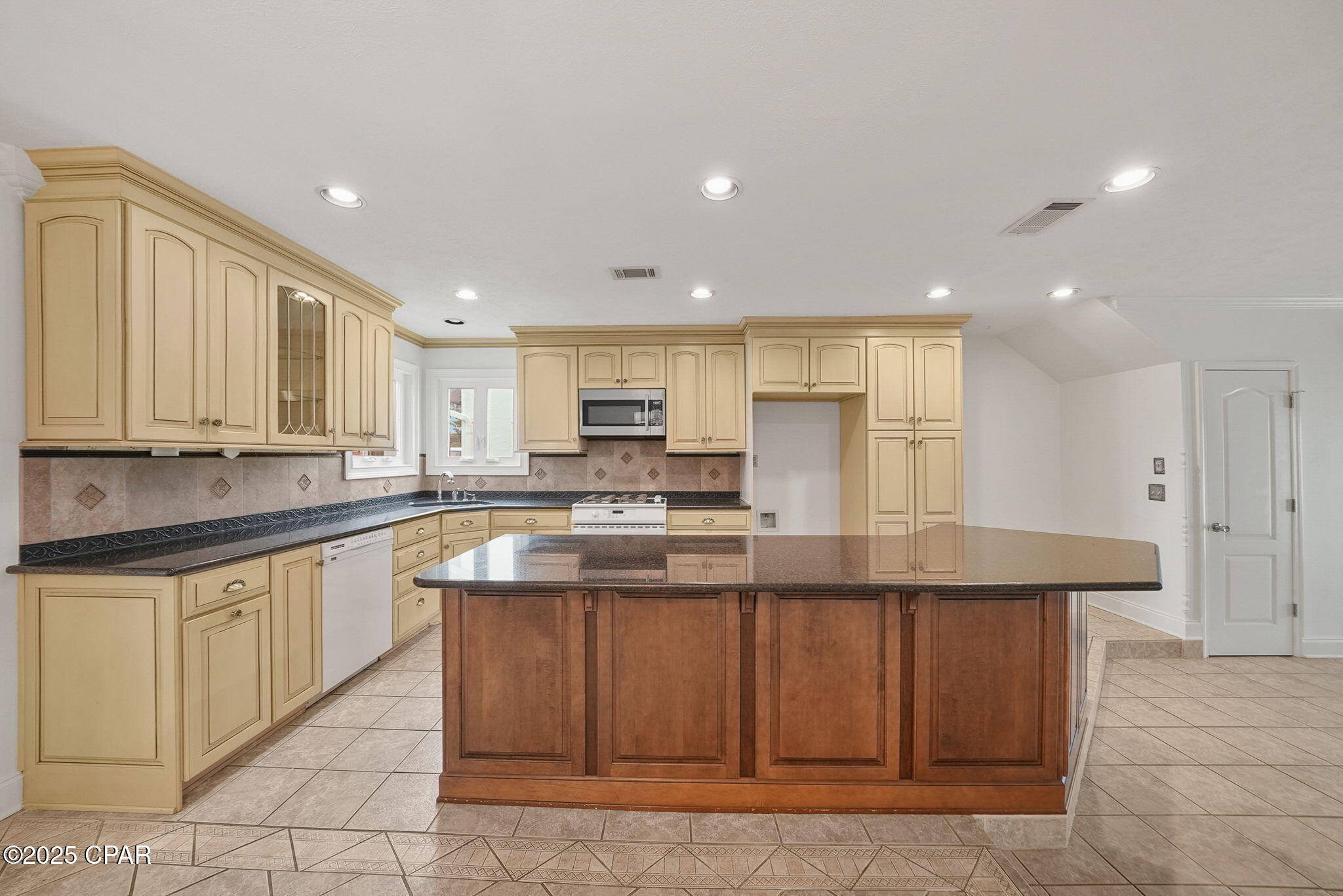 7118 Singleton Circle #A, Panama City, Florida image 13