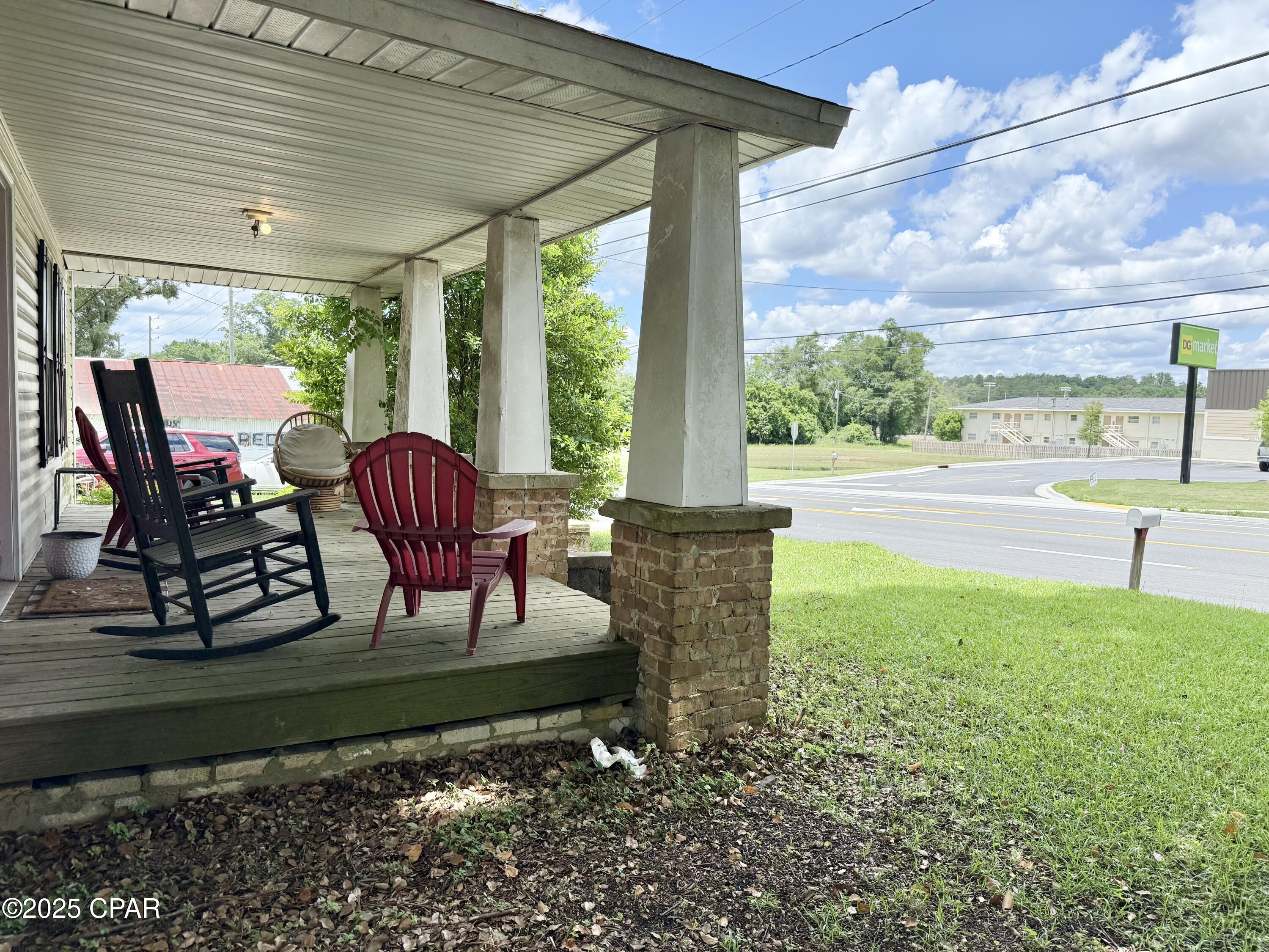 1331 Jackson Avenue, Chipley, Florida image 4