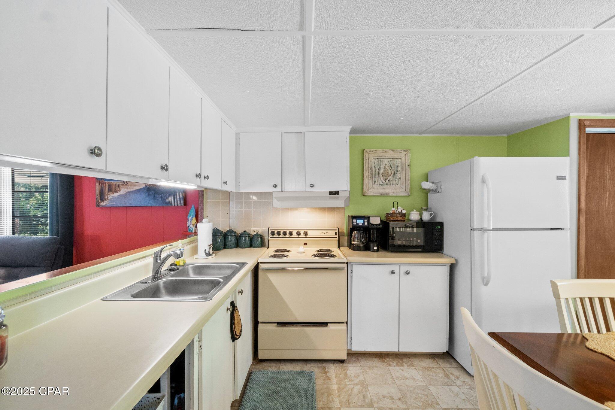 312 Hibiscus Drive, Panama City Beach, Florida image 23