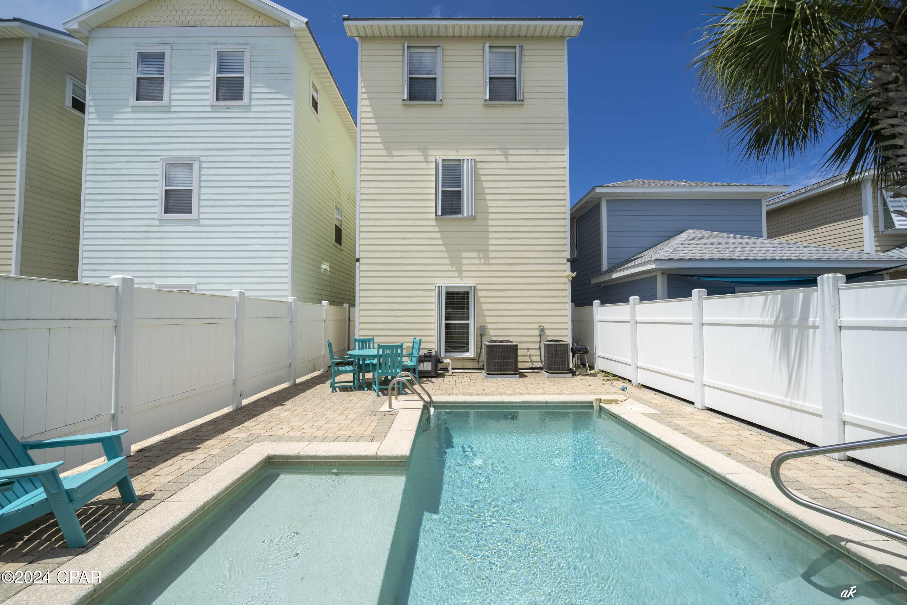7428 Thomas Drive, Panama City, Florida image 10