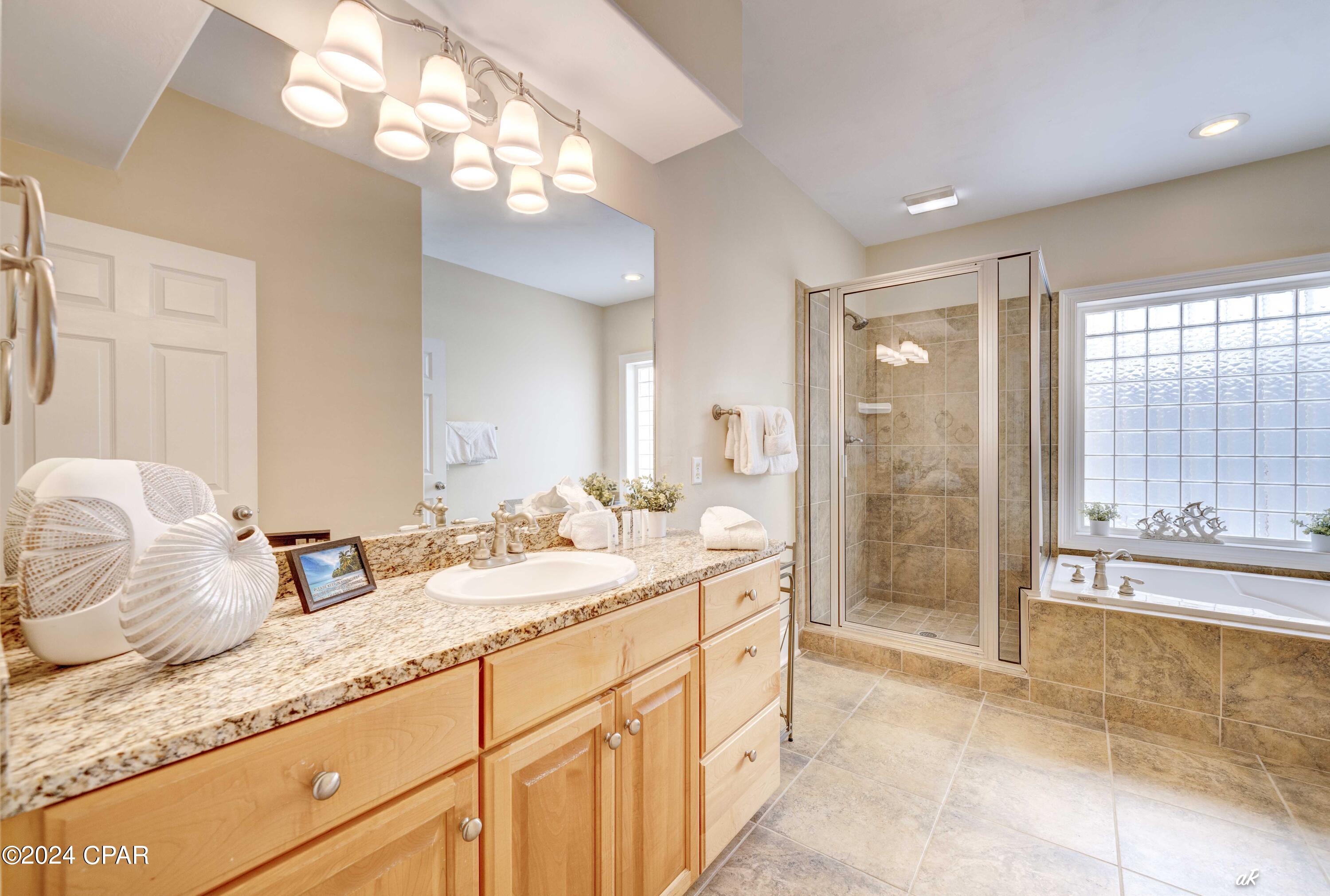 7428 Thomas Drive, Panama City, Florida image 36