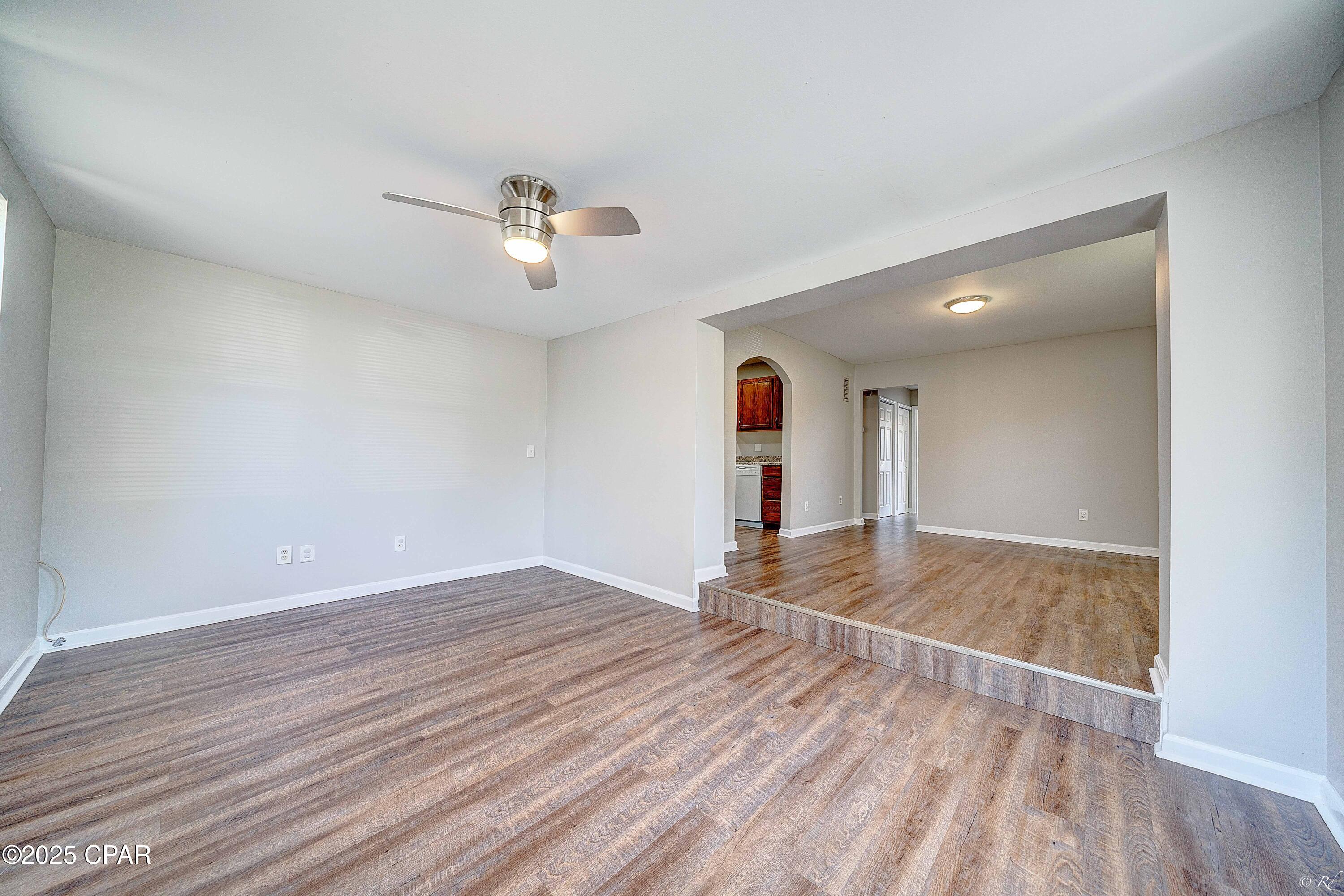 Image 7 For 1902 Baltimore Avenue