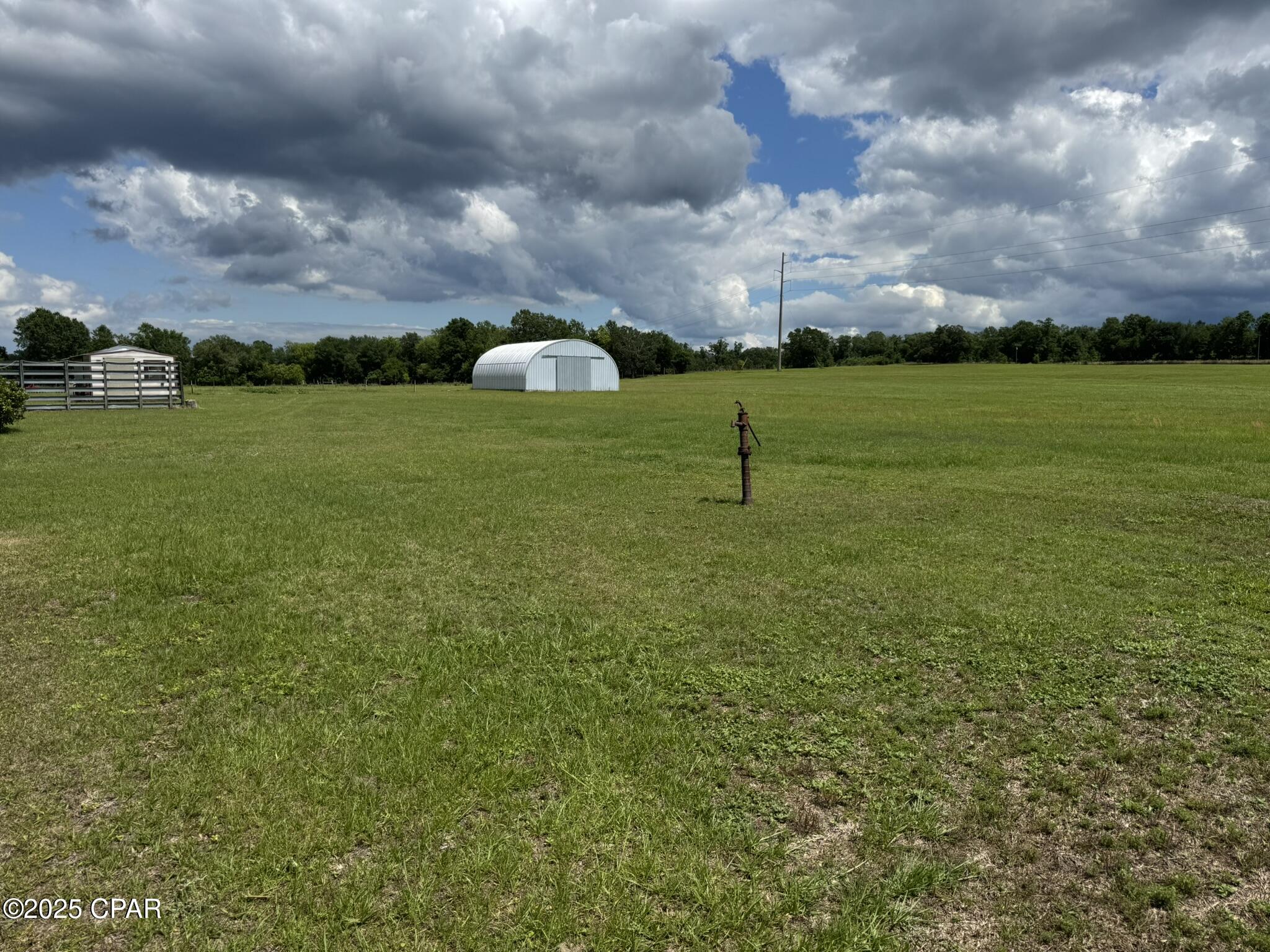 2300 El Bethel Church Road, Grand Ridge, Florida image 34