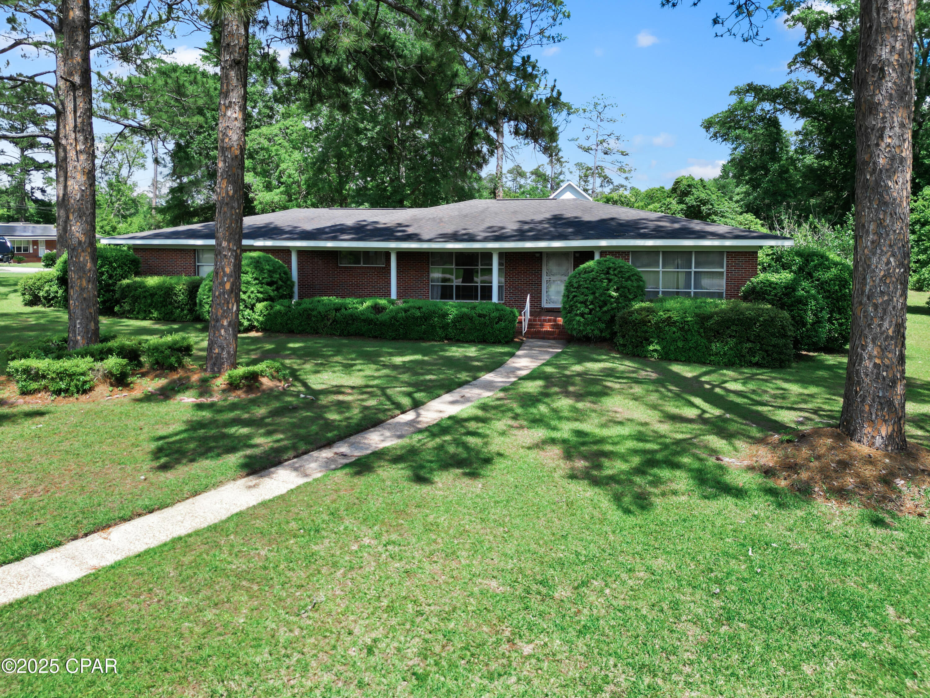 5370 Cherry Street, Graceville, Florida image 3
