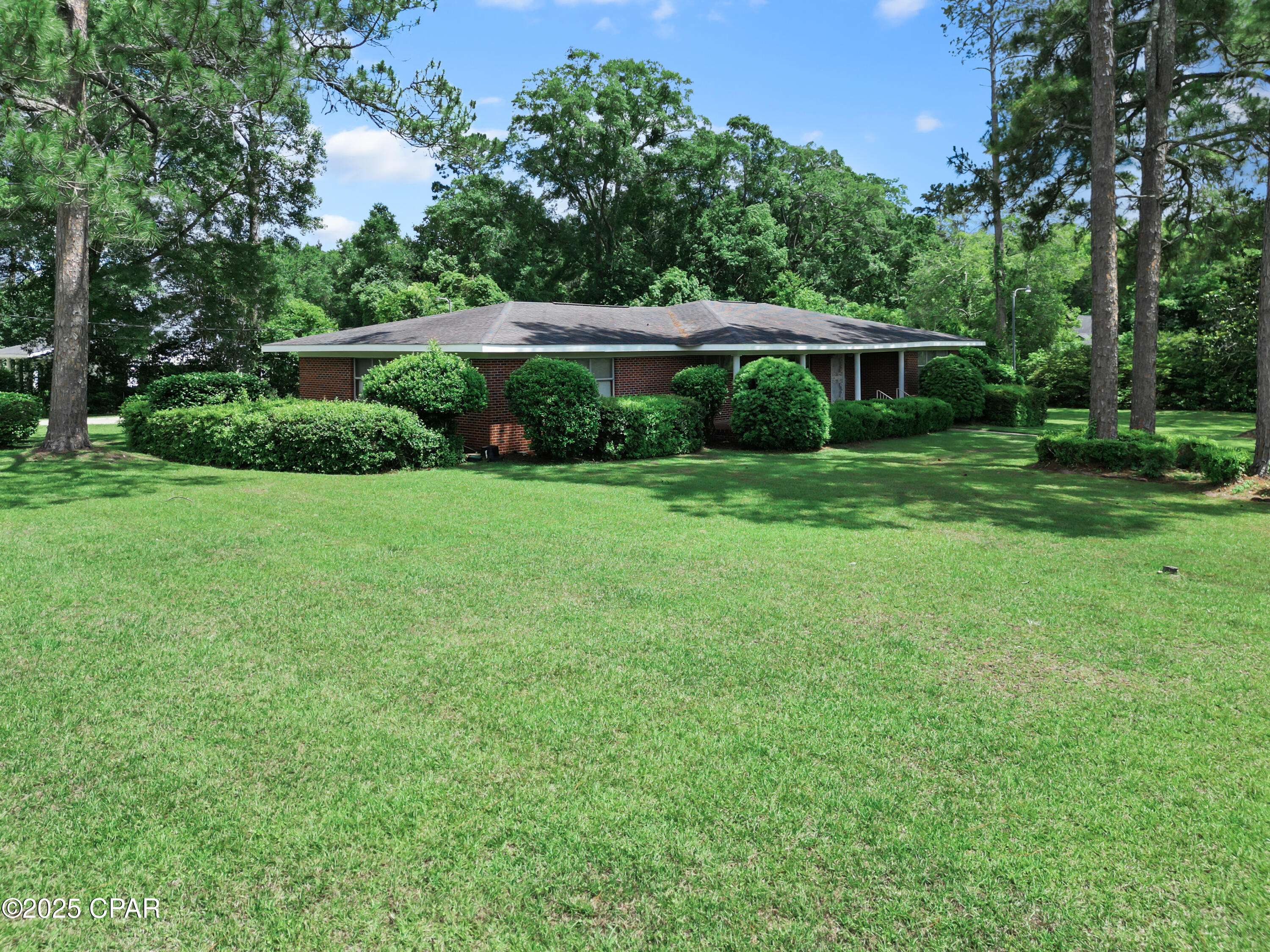 5370 Cherry Street, Graceville, Florida image 4