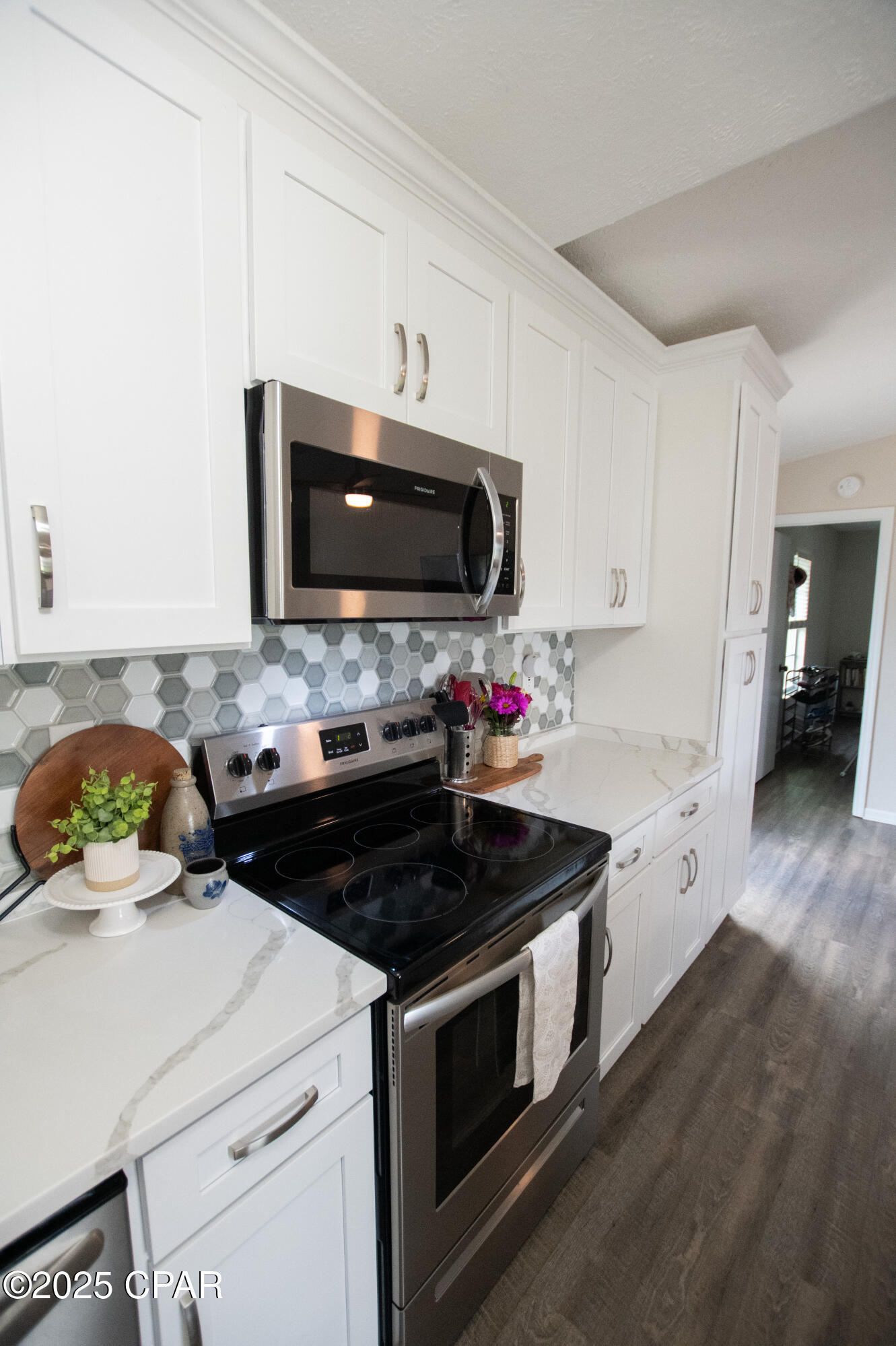 2527 E 37th Plaza, Panama City, Florida image 12