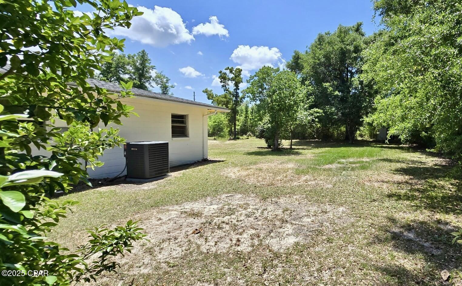 9541 Stauber Lane, Youngstown, Florida image 13