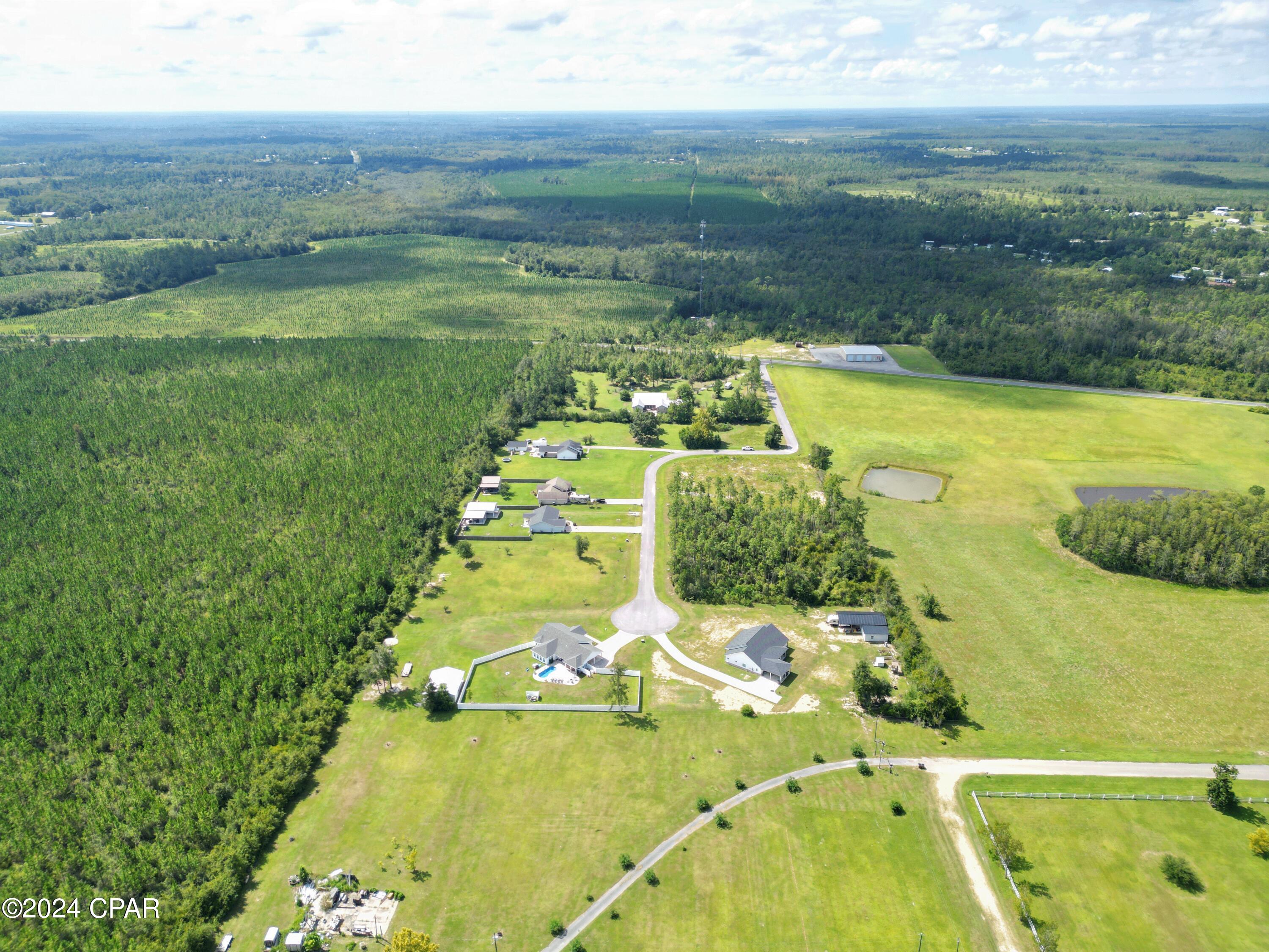 229 Edge Hill Road, Wewahitchka, Florida image 5