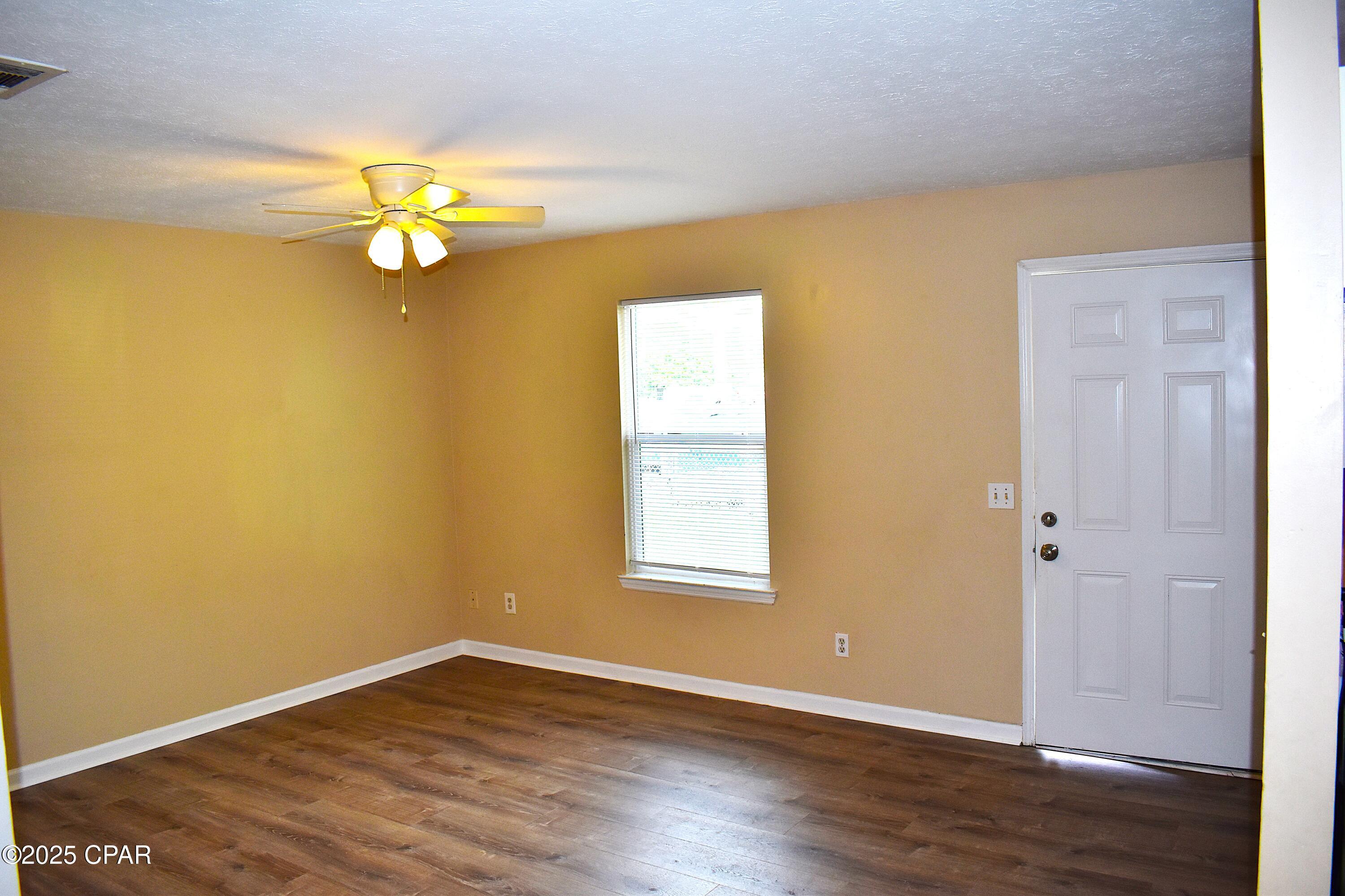 Image 2 For 3722 Burnham Way