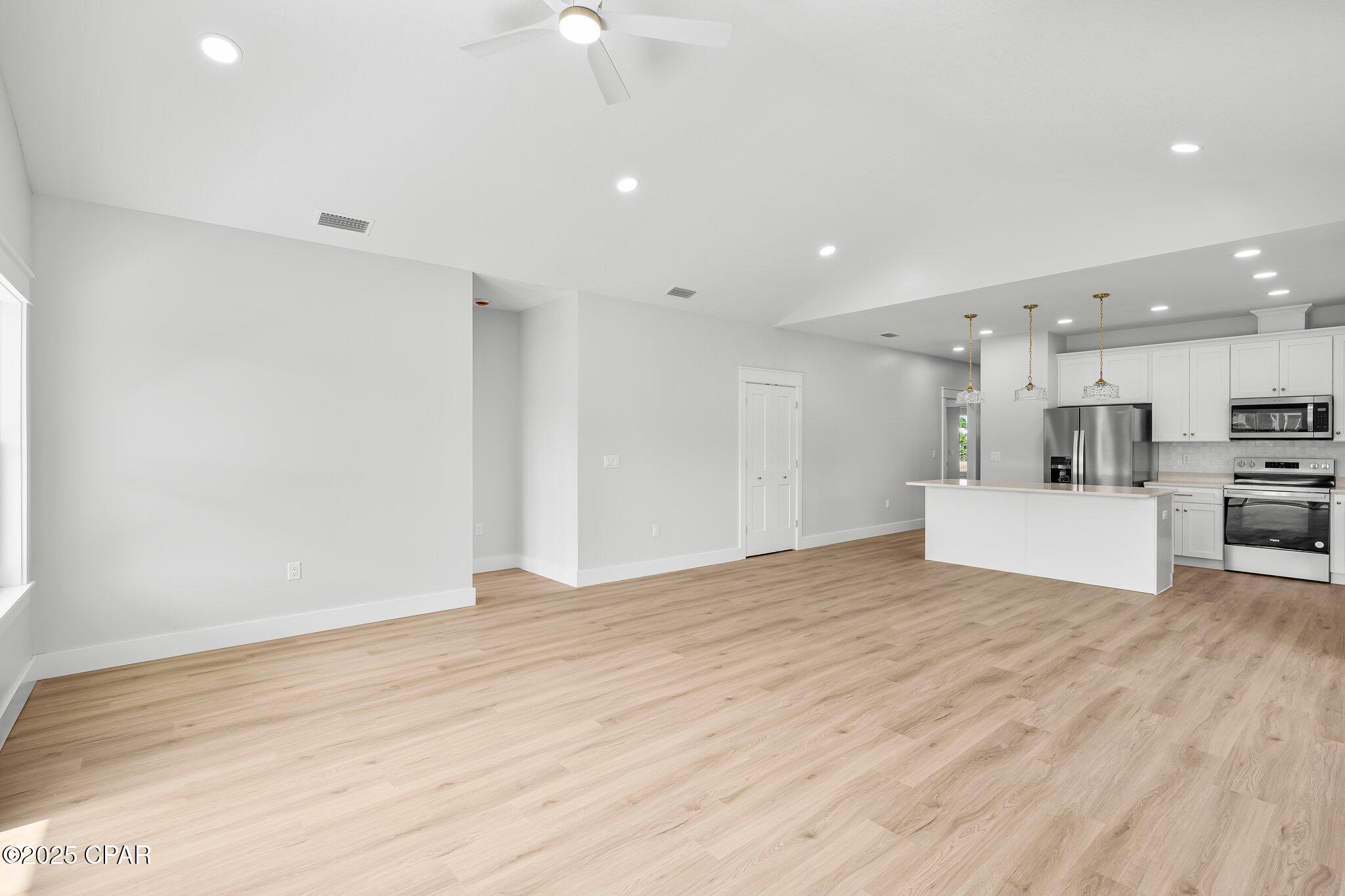1154 Mulberry Avenue, Panama City, Florida image 10