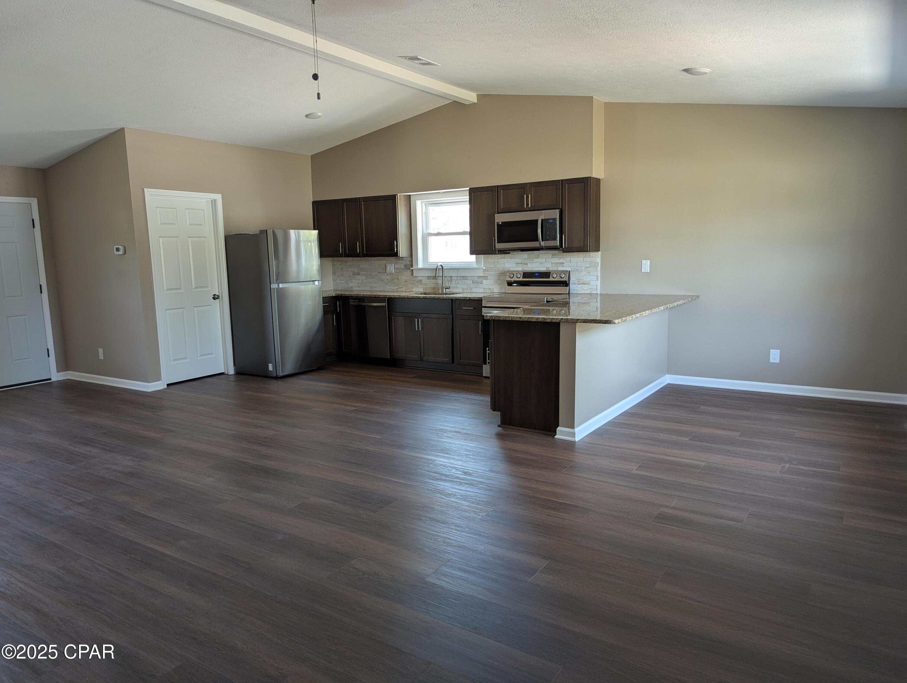 Image 2 For 2313 Grand Oaks Lane