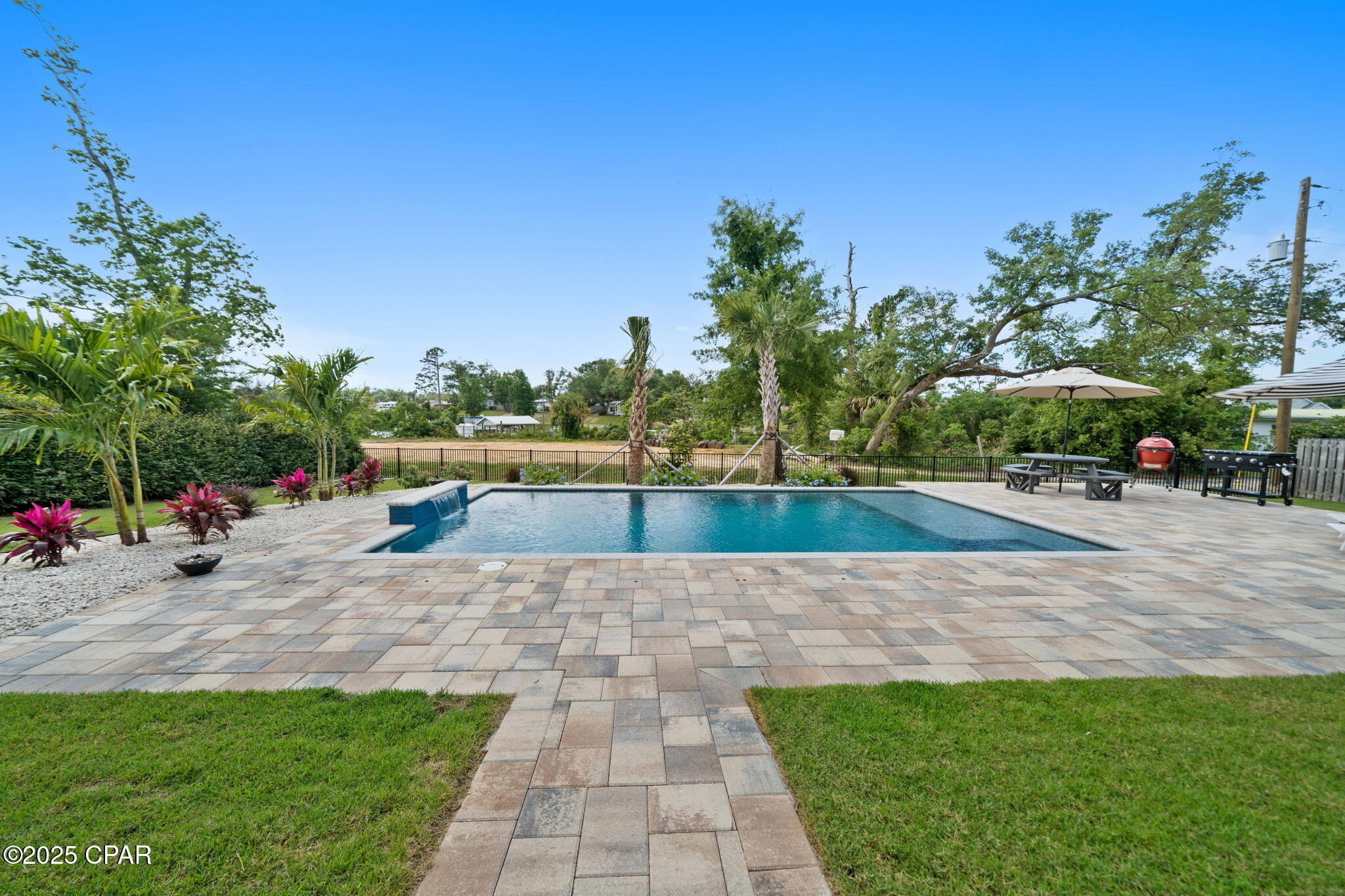 Image 4 For 1158 Cove Pointe Drive