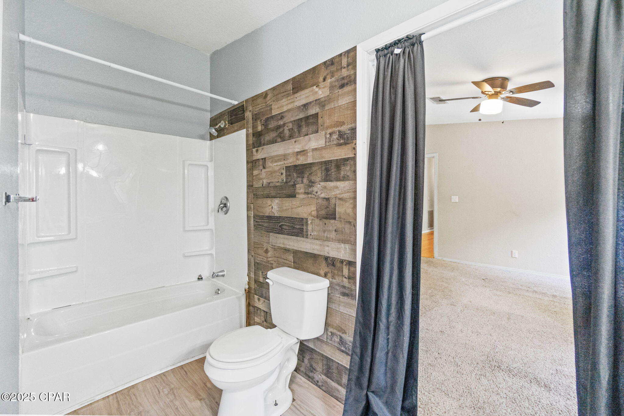 3367 Spring Lakes Drive, Chipley, Florida image 14