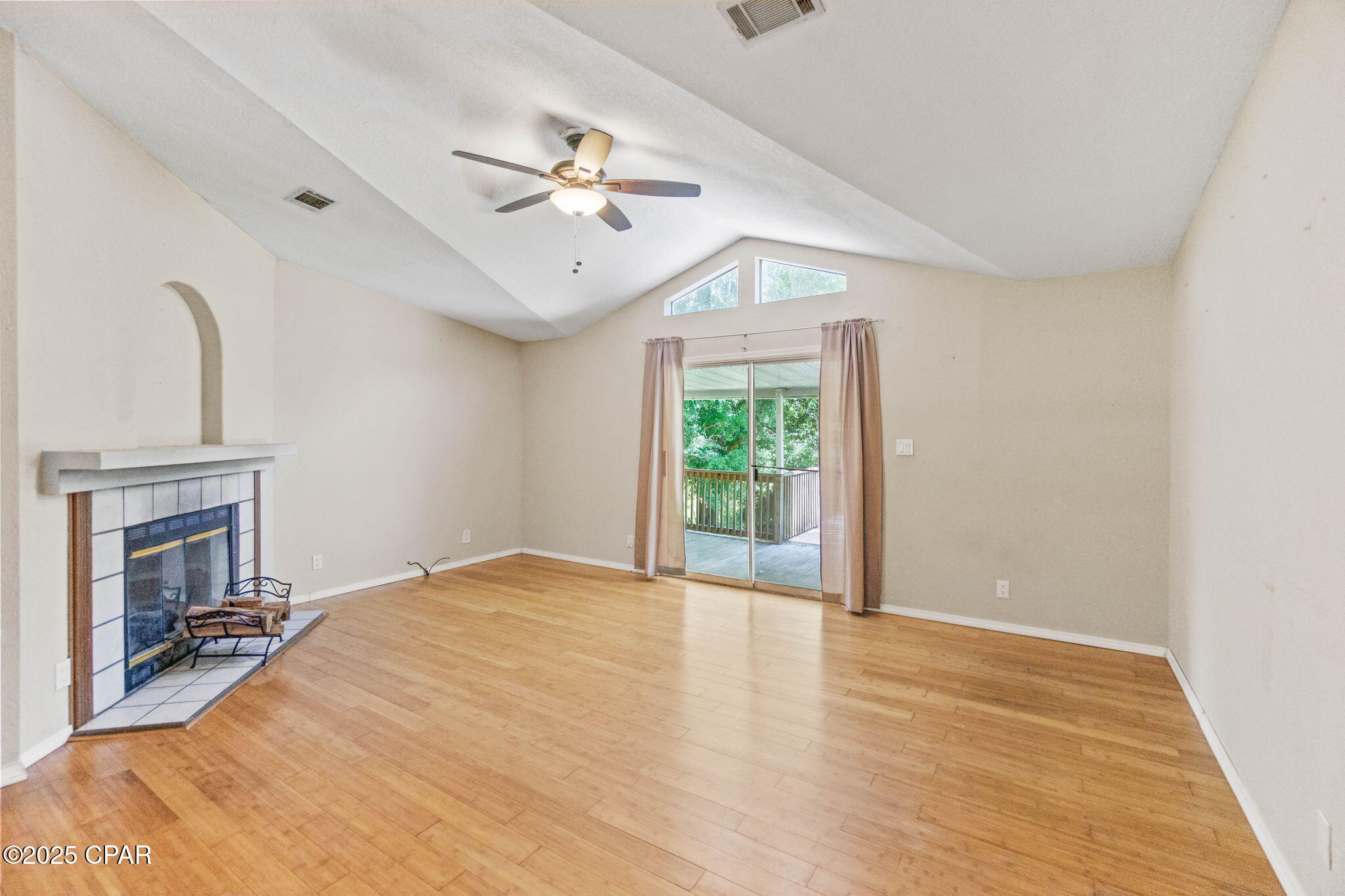 3367 Spring Lakes Drive, Chipley, Florida image 3