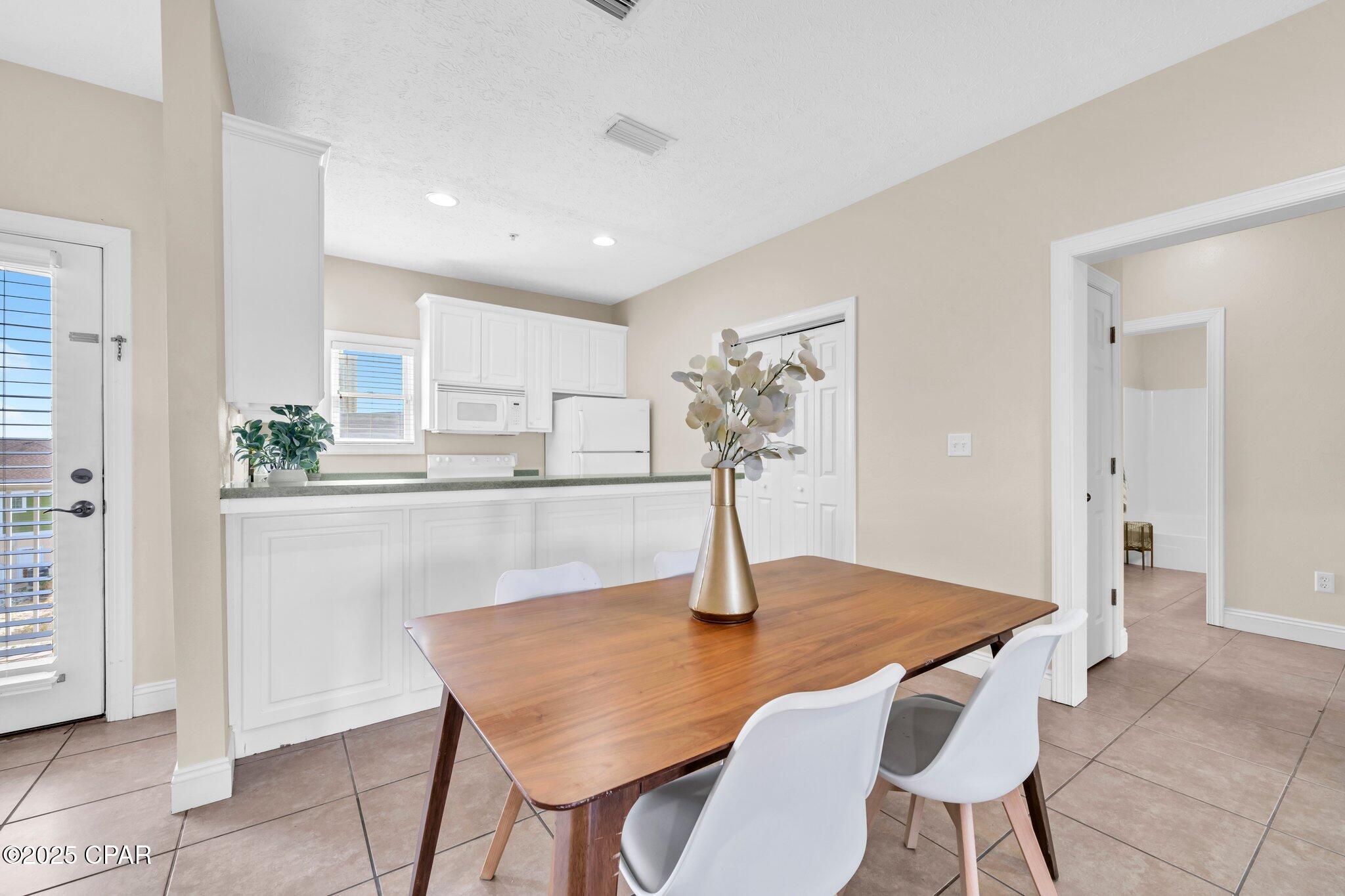 Image 10 For 216 Bonita Circle C