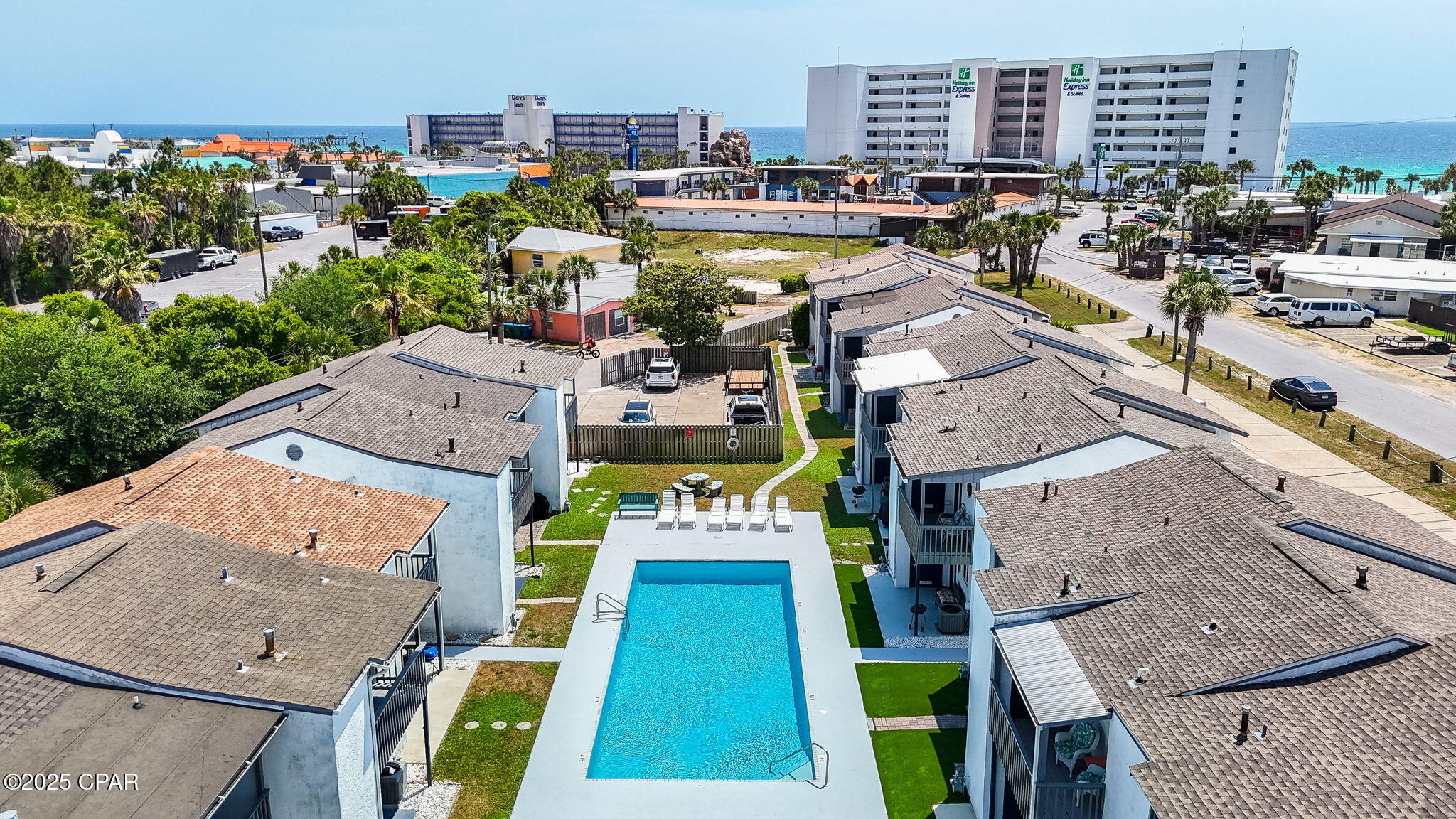 621 Laurel Street, Panama City Beach, Florida image 25