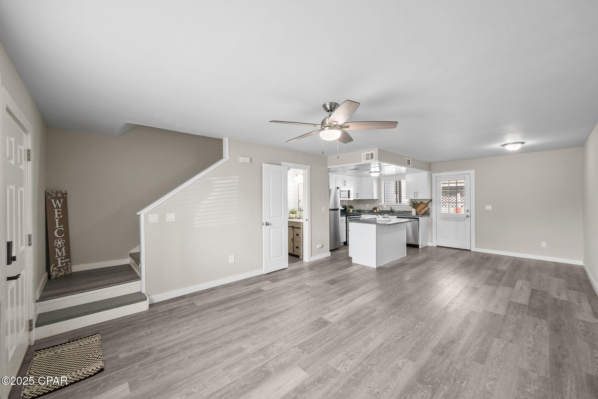 621 Laurel Street, Panama City Beach, Florida image 5
