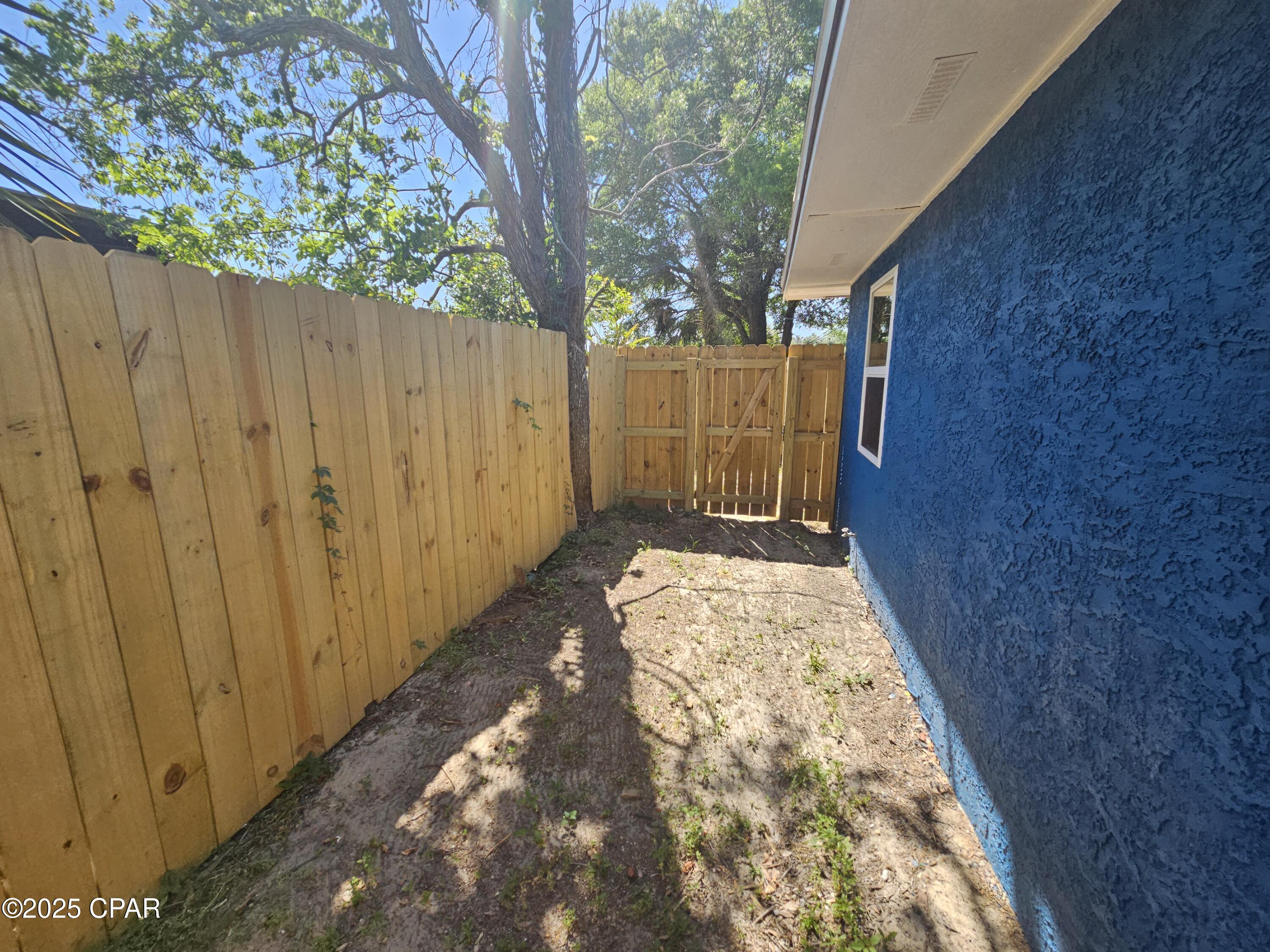Image 16 For 1510 Arthur Avenue B